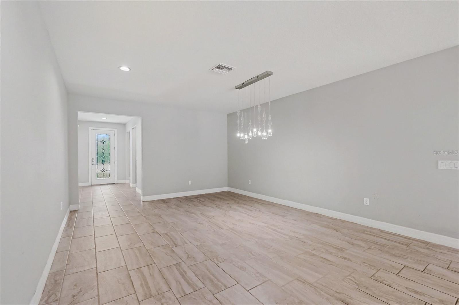 11610 DUBLIN GRAFTON DR, RIVERVIEW, FL — photo 2