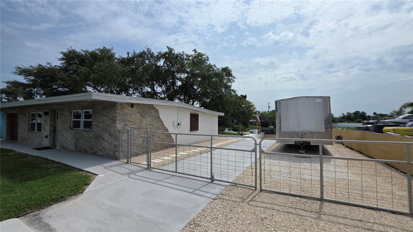 13400 CAROL DR, HUDSON, FL — photo 19