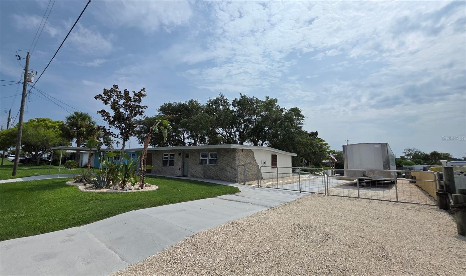 13400 CAROL DR, HUDSON, FL — photo 3