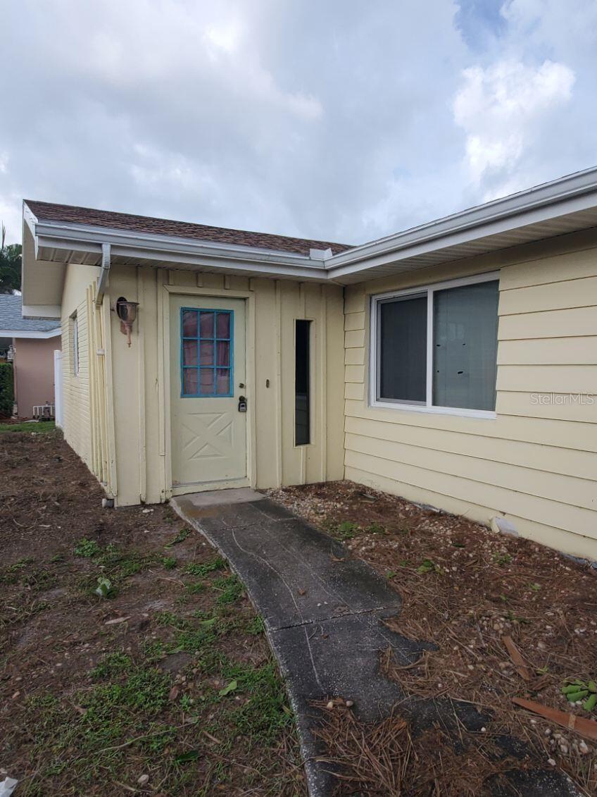 9956 136TH ST, SEMINOLE, FL — photo 2