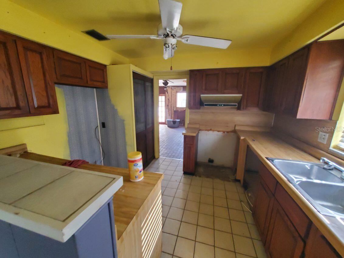 9956 136TH ST, SEMINOLE, FL — photo 10