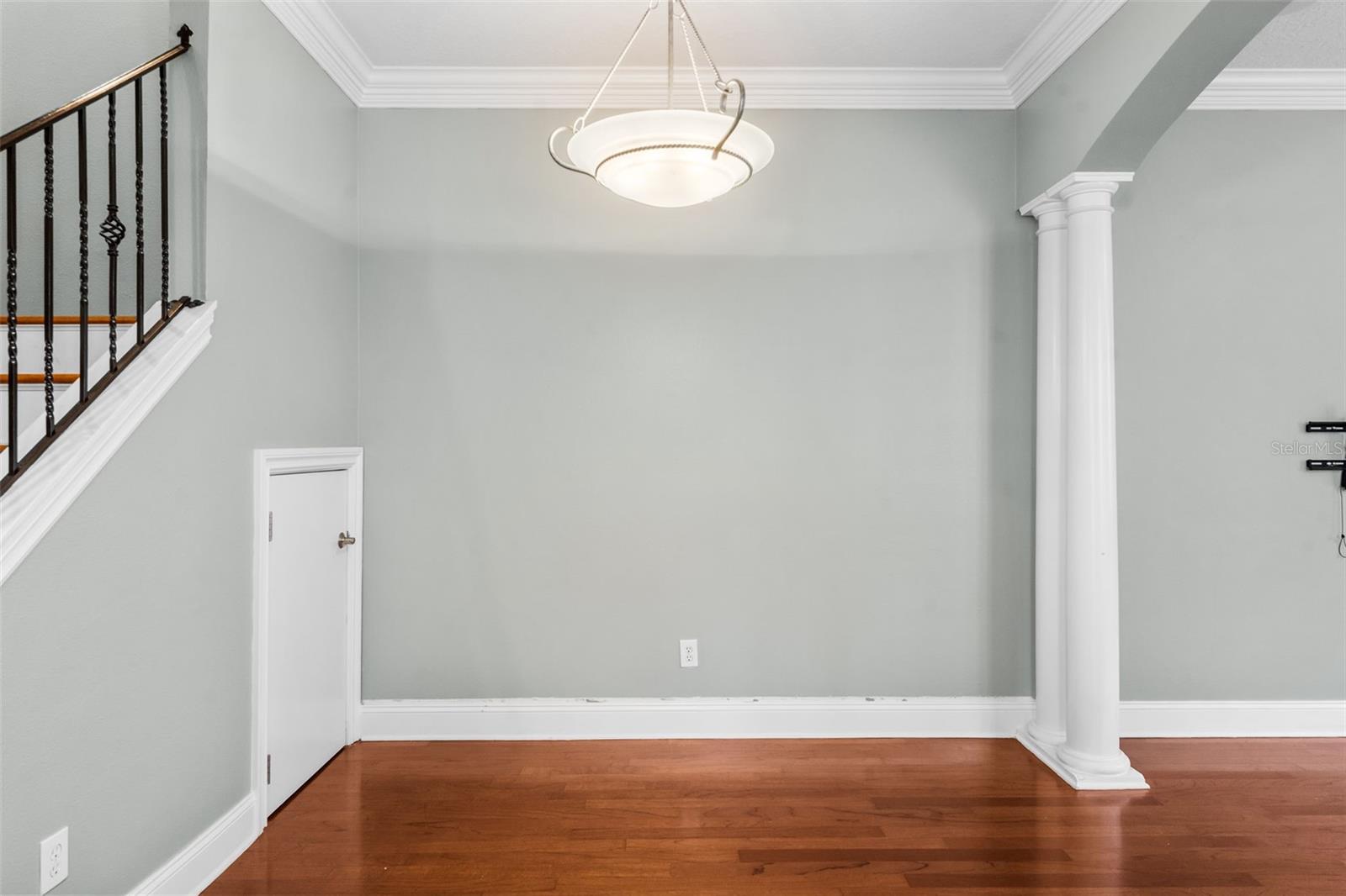 2419 VICTORIA GARDENS LN, TAMPA, FL — photo 10