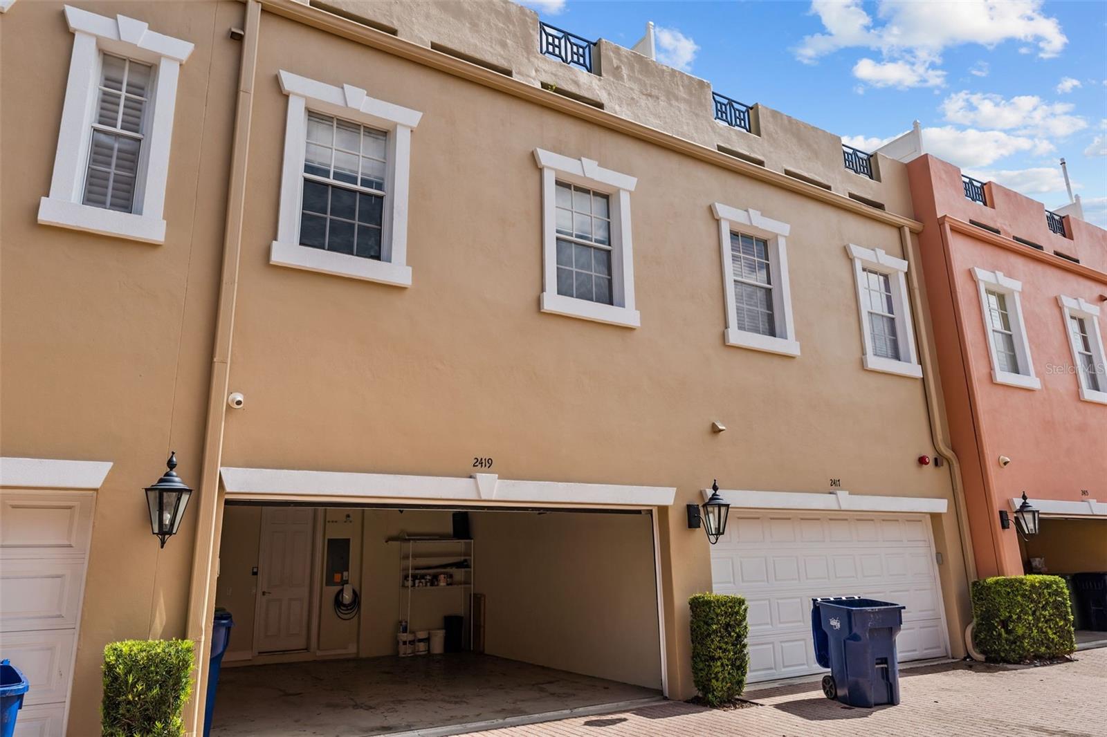2419 VICTORIA GARDENS LN, TAMPA, FL — photo 46