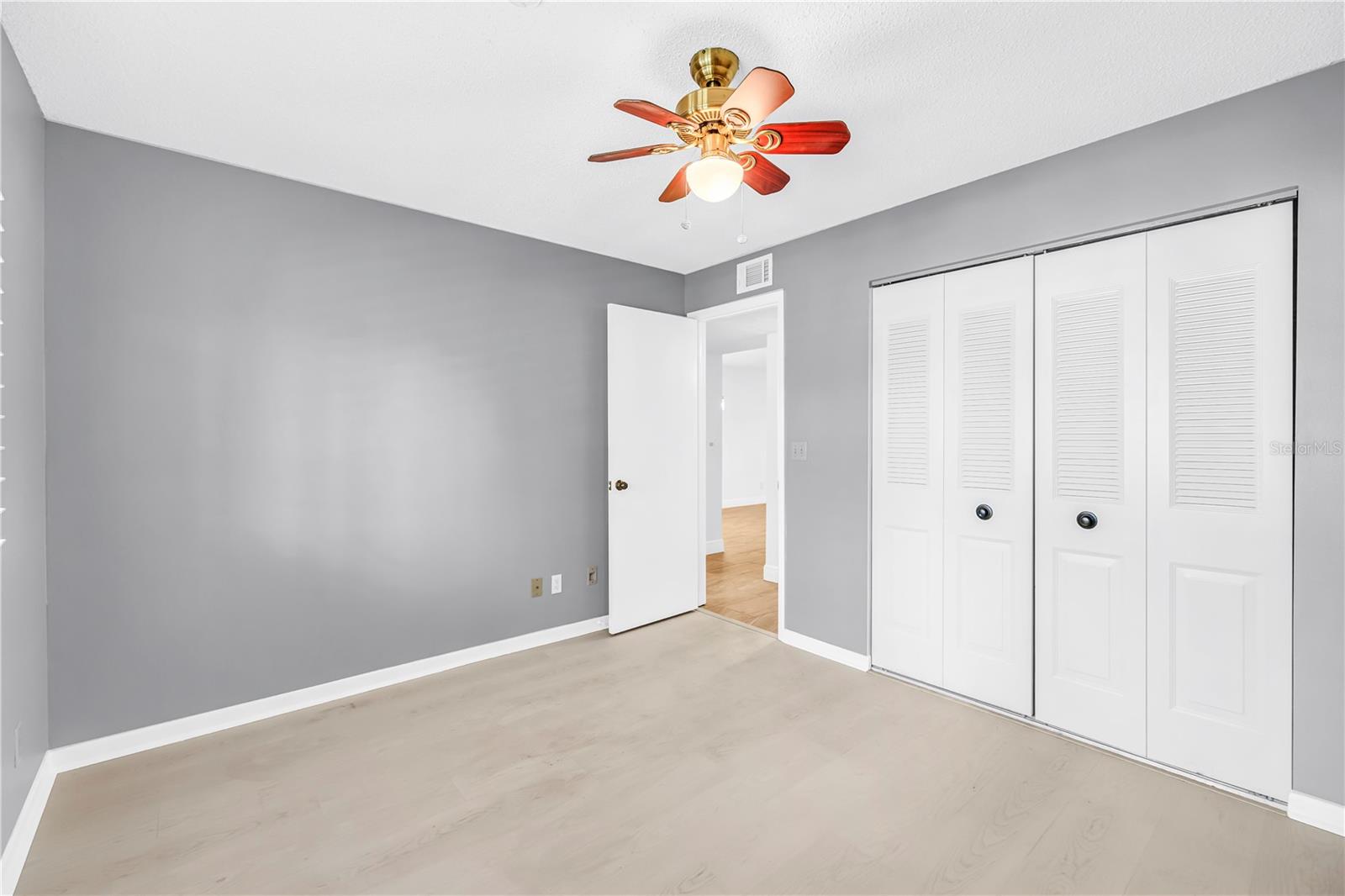 723 83RD AVE N #102, ST PETERSBURG, FL — photo 37