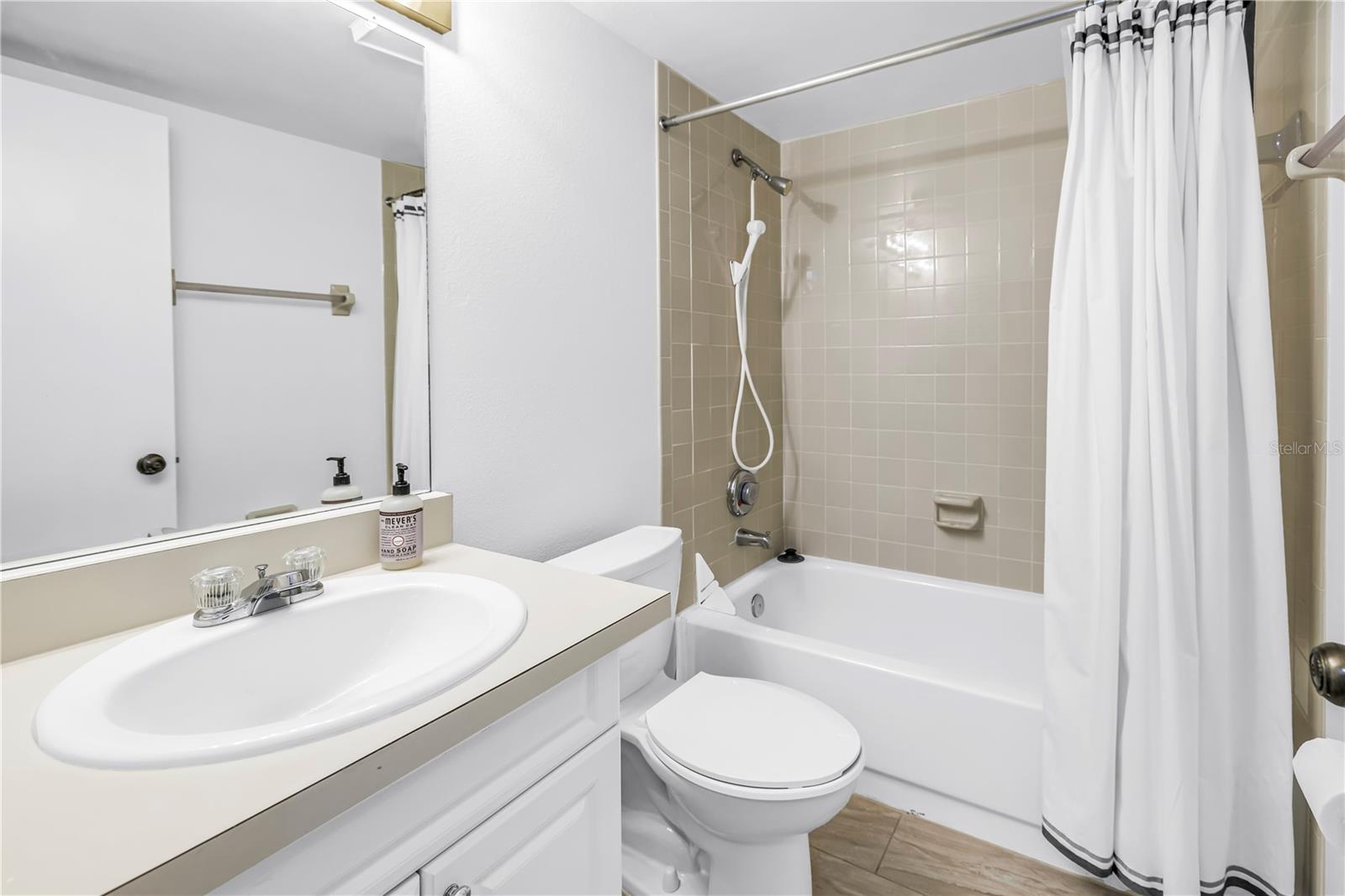 723 83RD AVE N #102, ST PETERSBURG, FL — photo 40