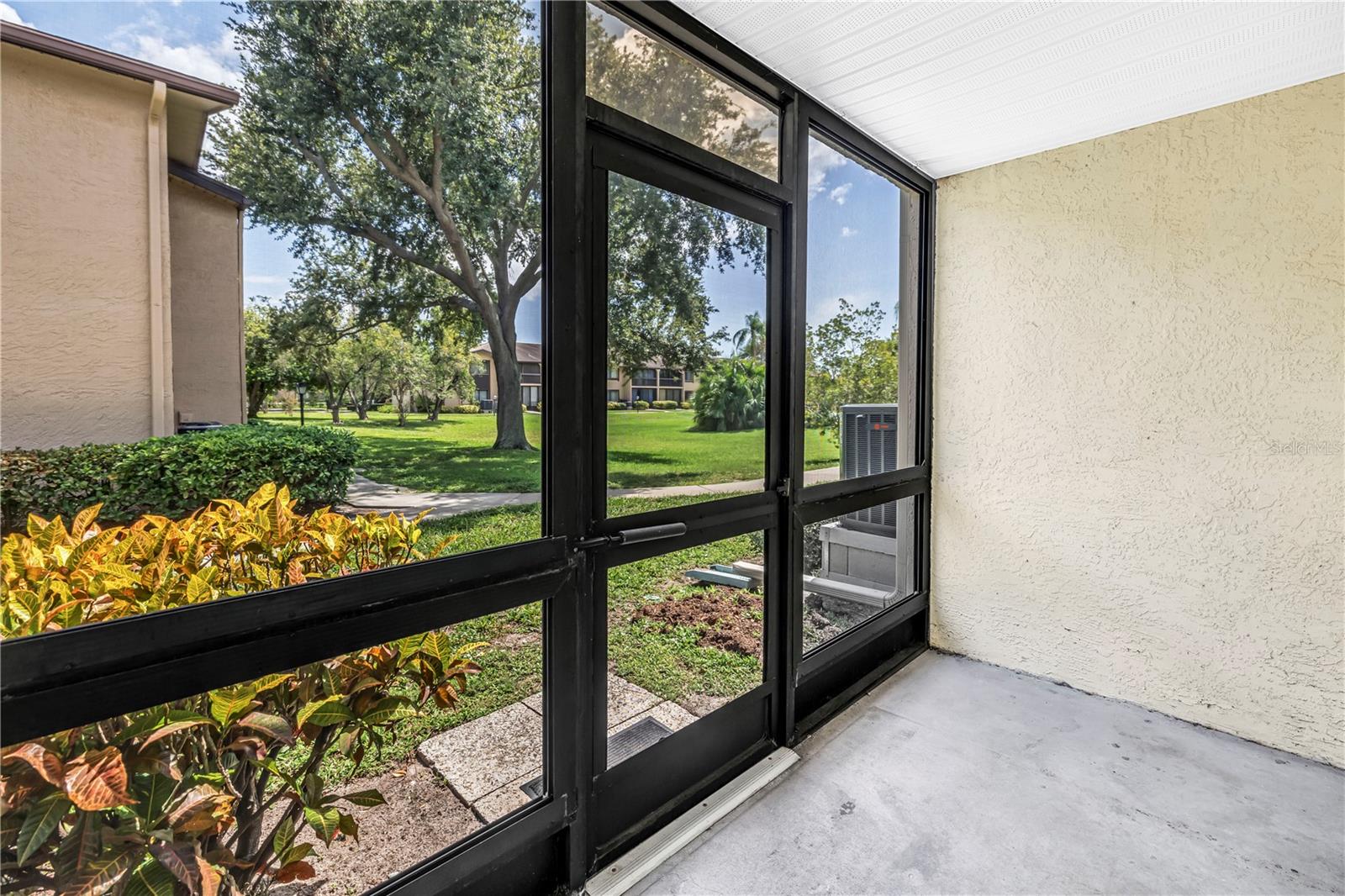 723 83RD AVE N #102, ST PETERSBURG, FL — photo 43