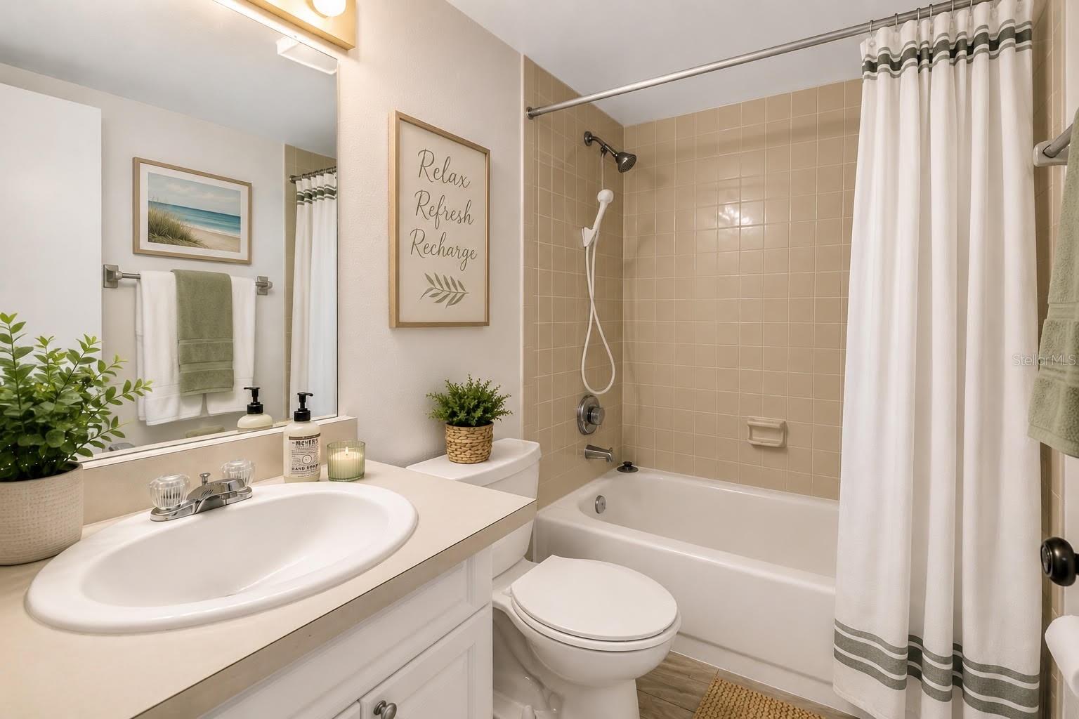 723 83RD AVE N #102, ST PETERSBURG, FL — photo 39