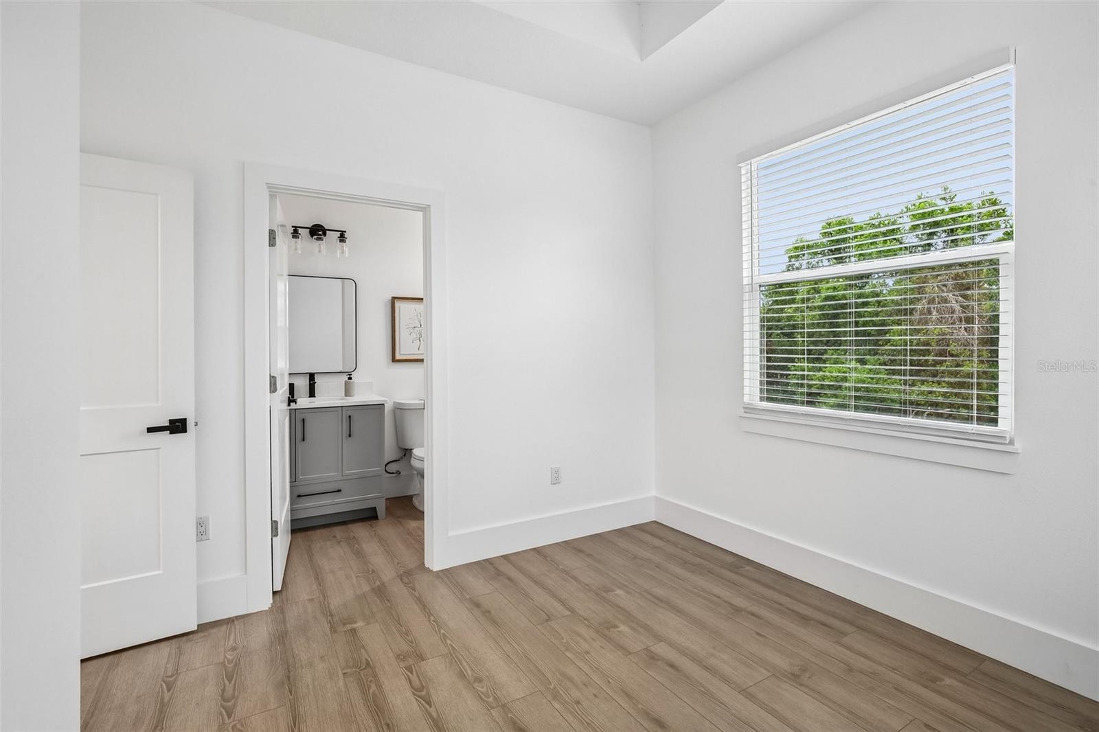 3612 E CLIFTON ST, TAMPA, FL — photo 27