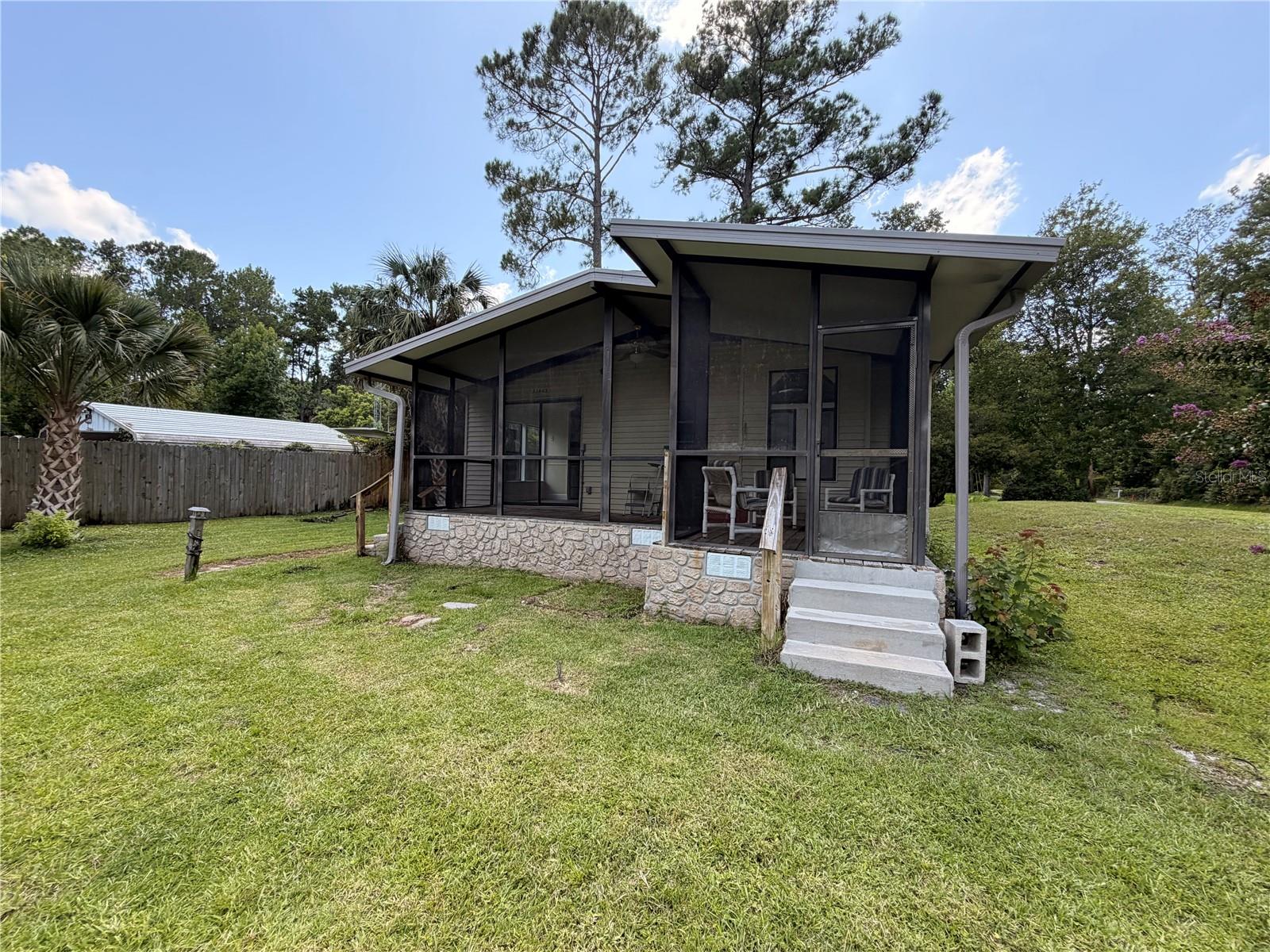 55643 LISA ST, ASTOR, FL — photo 52