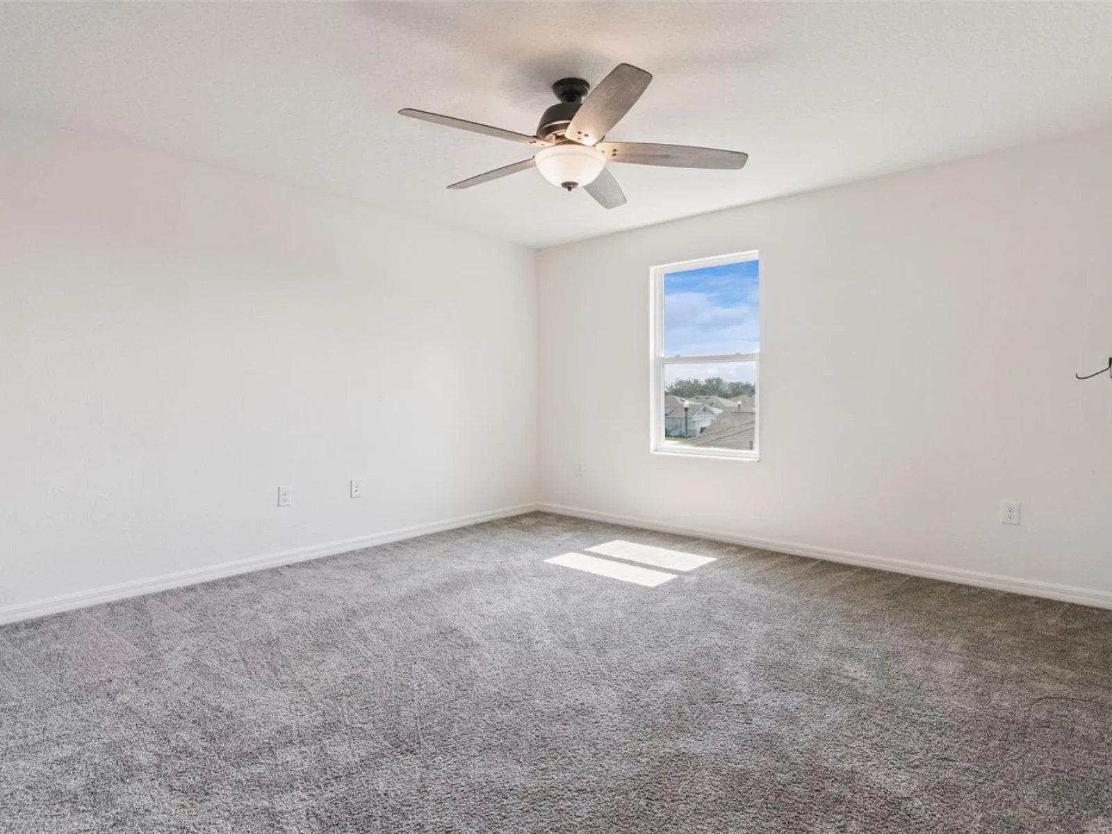 15898 BRADICKS CT, CLERMONT, FL — photo 18