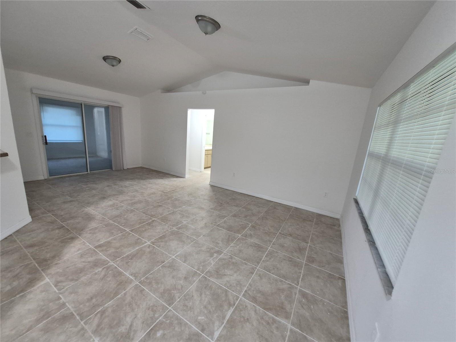 1213 W SORRENTO DR, CITRUS SPRINGS, FL — photo 7