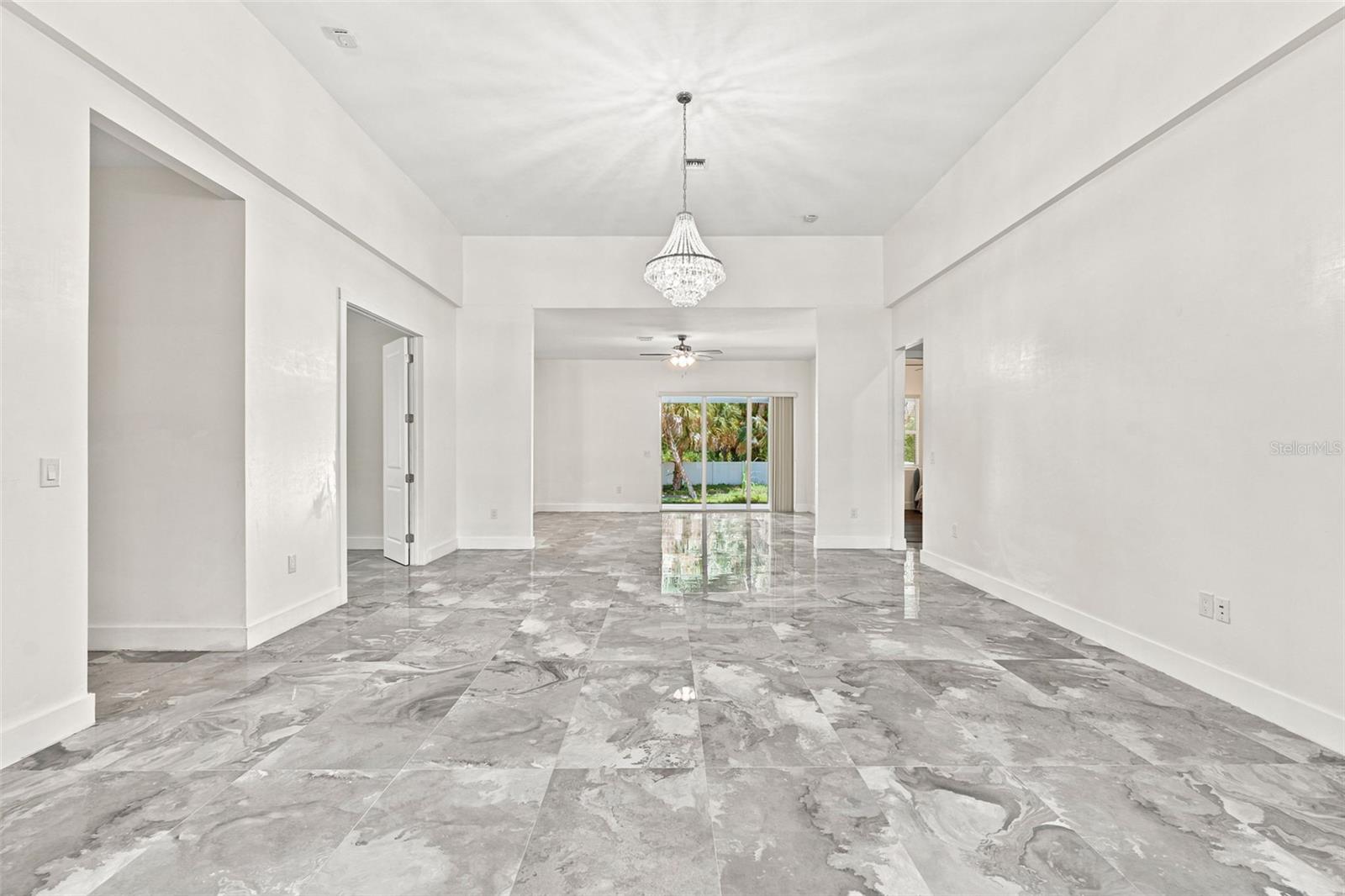1853 DELLA DR, NAPLES, FL — photo 9