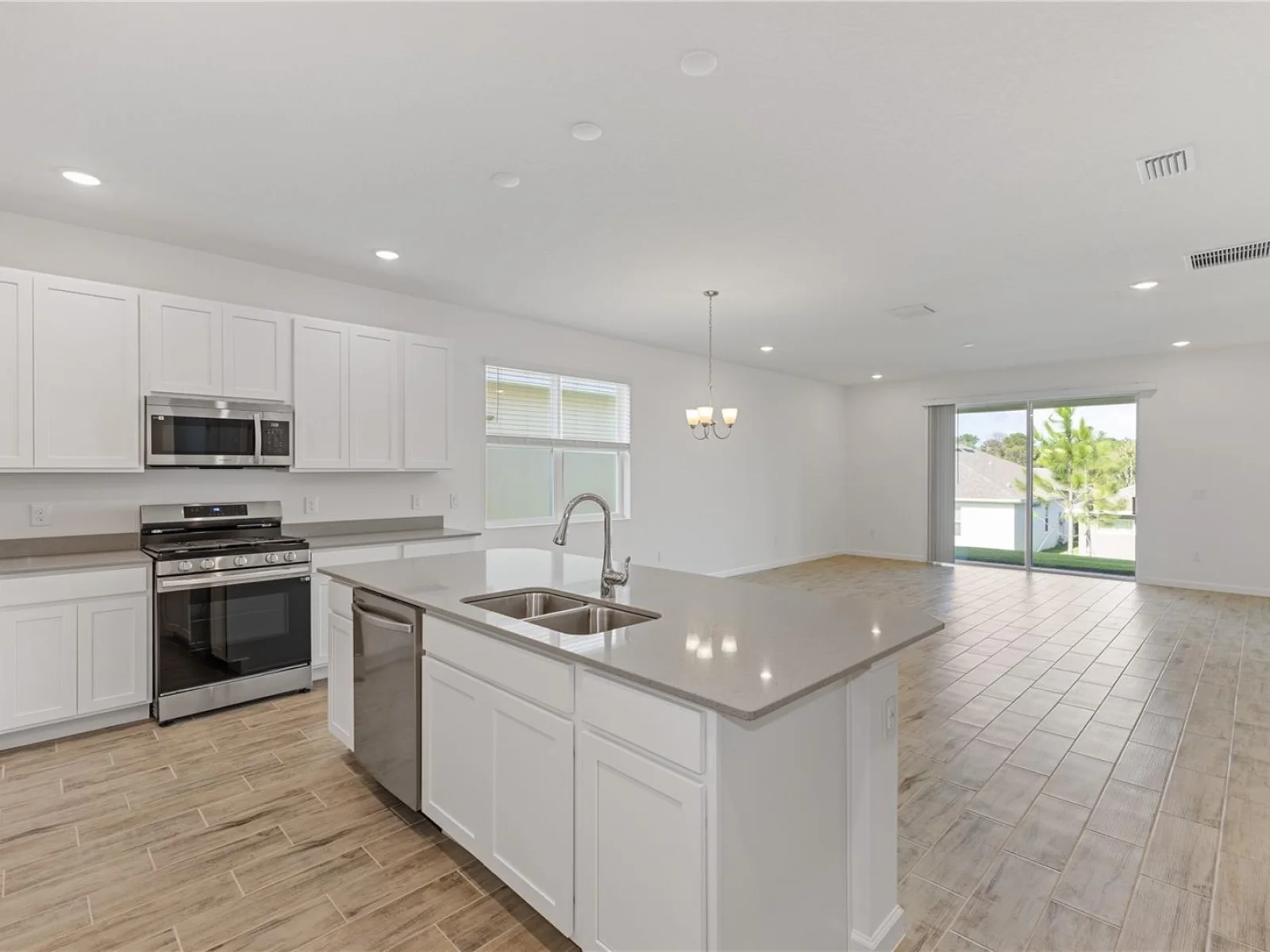2240 SIRENA LN, MOUNT DORA, FL — photo 3