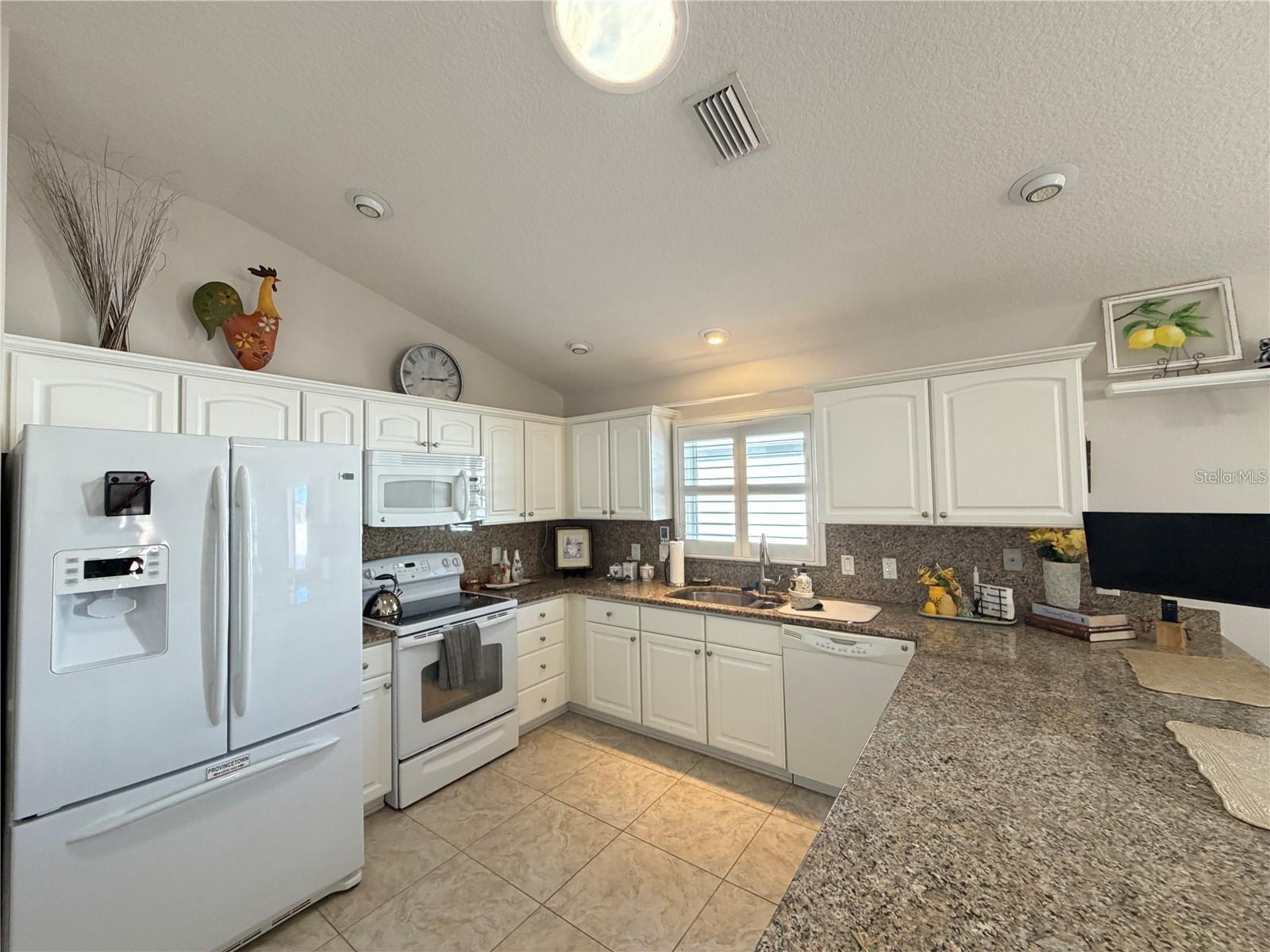 1963 LADYFISH AVE, THE VILLAGES, FL — photo 6