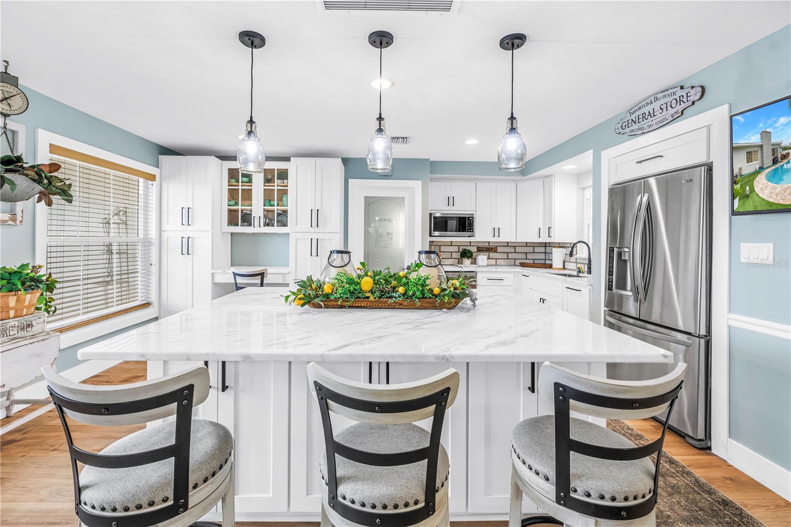 5891 33RD AVE N, ST PETERSBURG, FL — photo 3