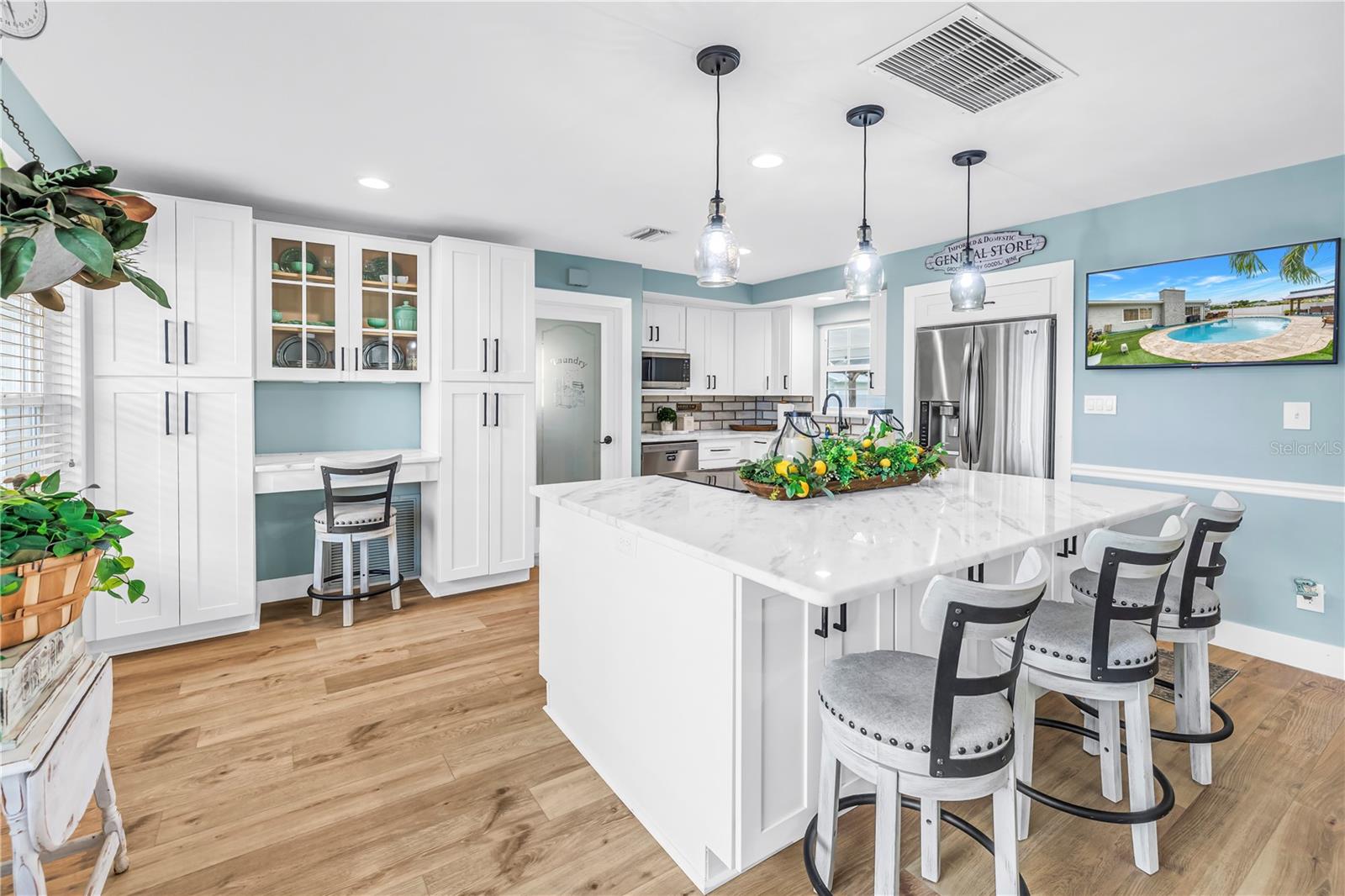 5891 33RD AVE N, ST PETERSBURG, FL — photo 10