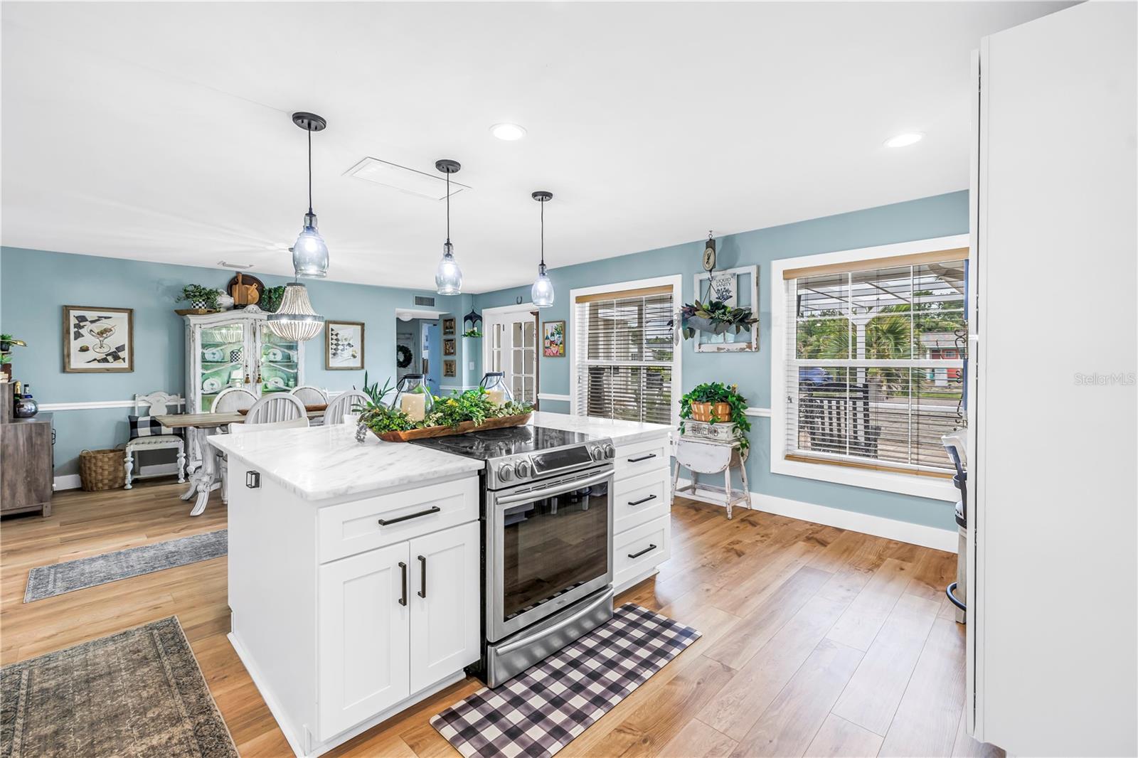5891 33RD AVE N, ST PETERSBURG, FL — photo 14