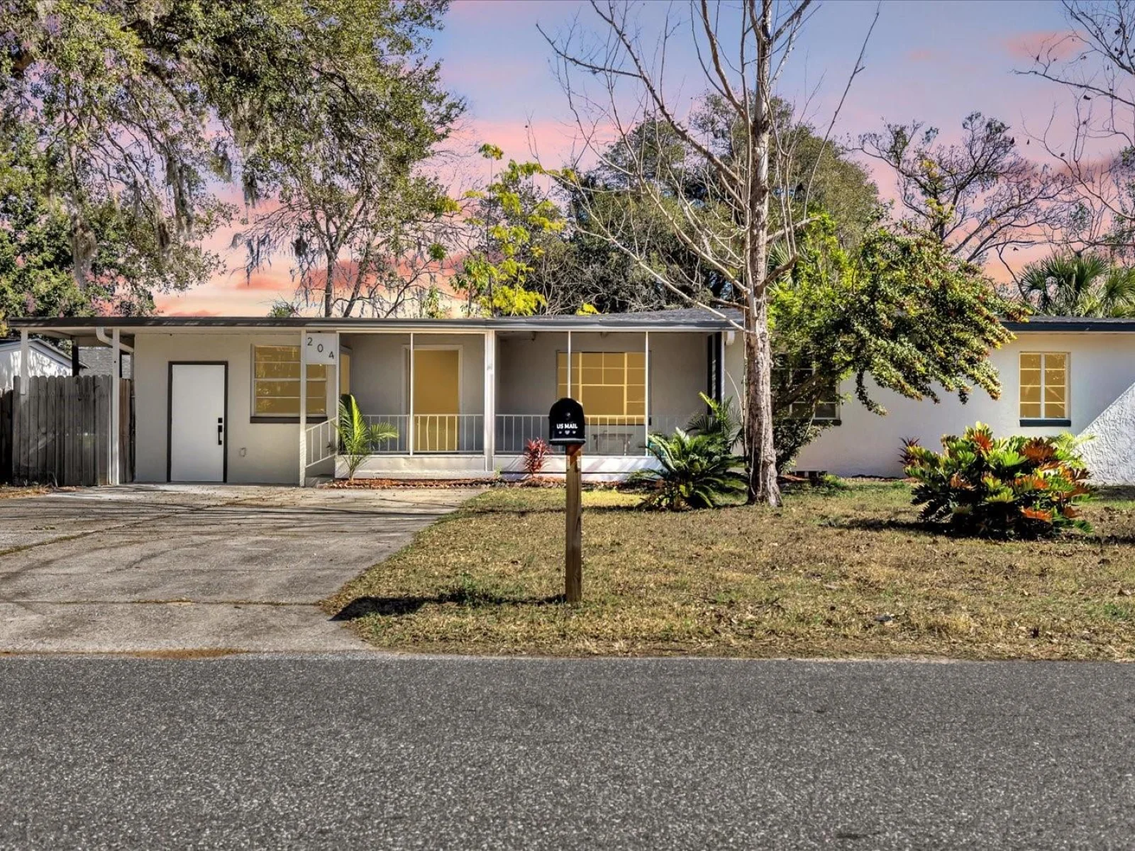 204 LOUIS ST, LEESBURG, FL — photo 1