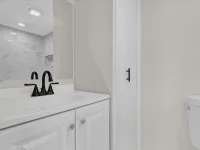 204 LOUIS ST — photo 14