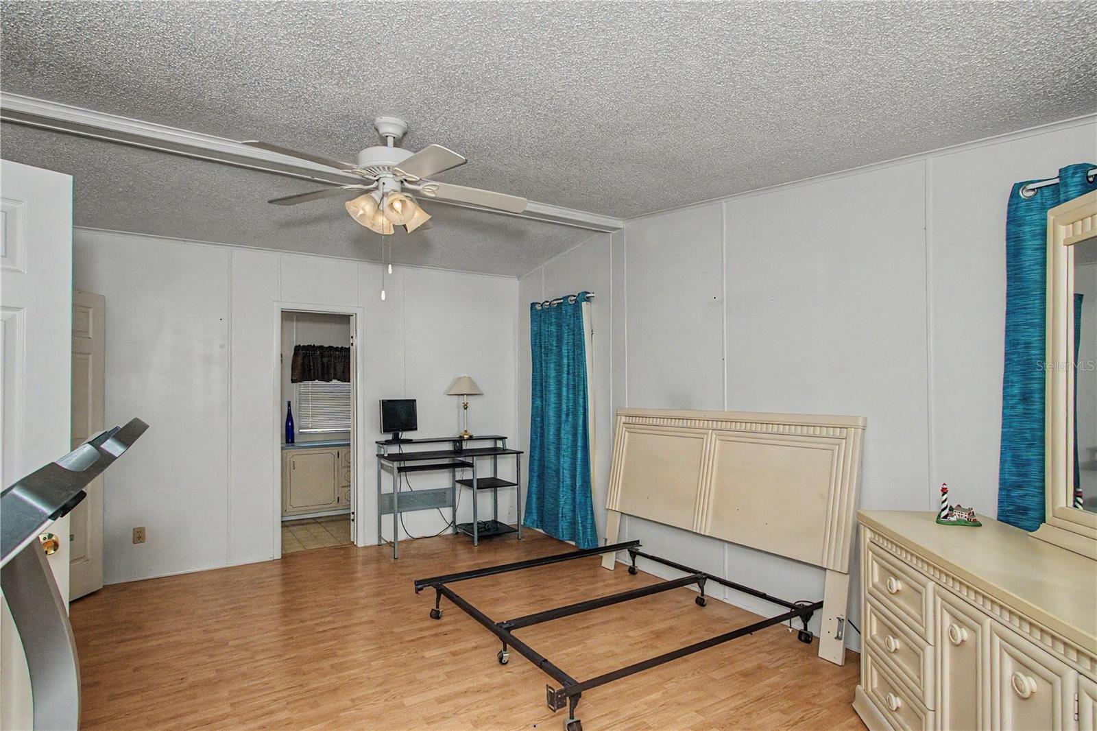 8145 SW 64TH AVE, OCALA, FL — photo 21