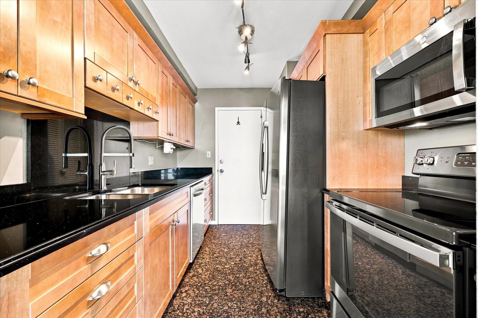 7200 SUNSHINE SKYWAY LN S #6G, ST PETERSBURG, FL — photo 14