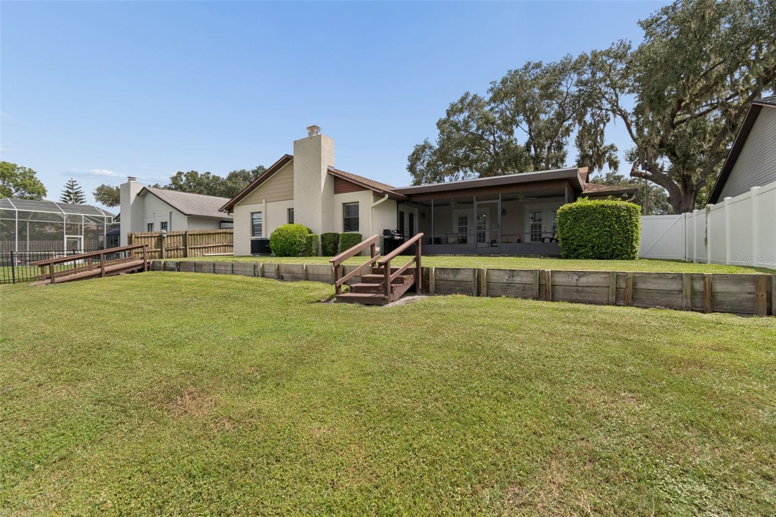 653 TIMBER POND DR, BRANDON, FL — photo 51