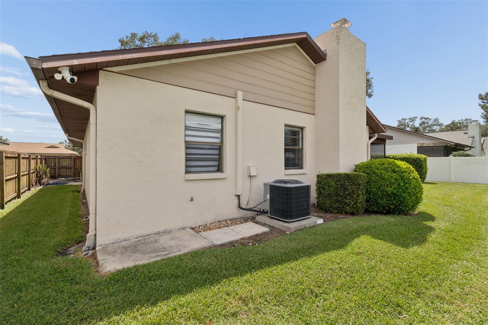 653 TIMBER POND DR, BRANDON, FL — photo 56