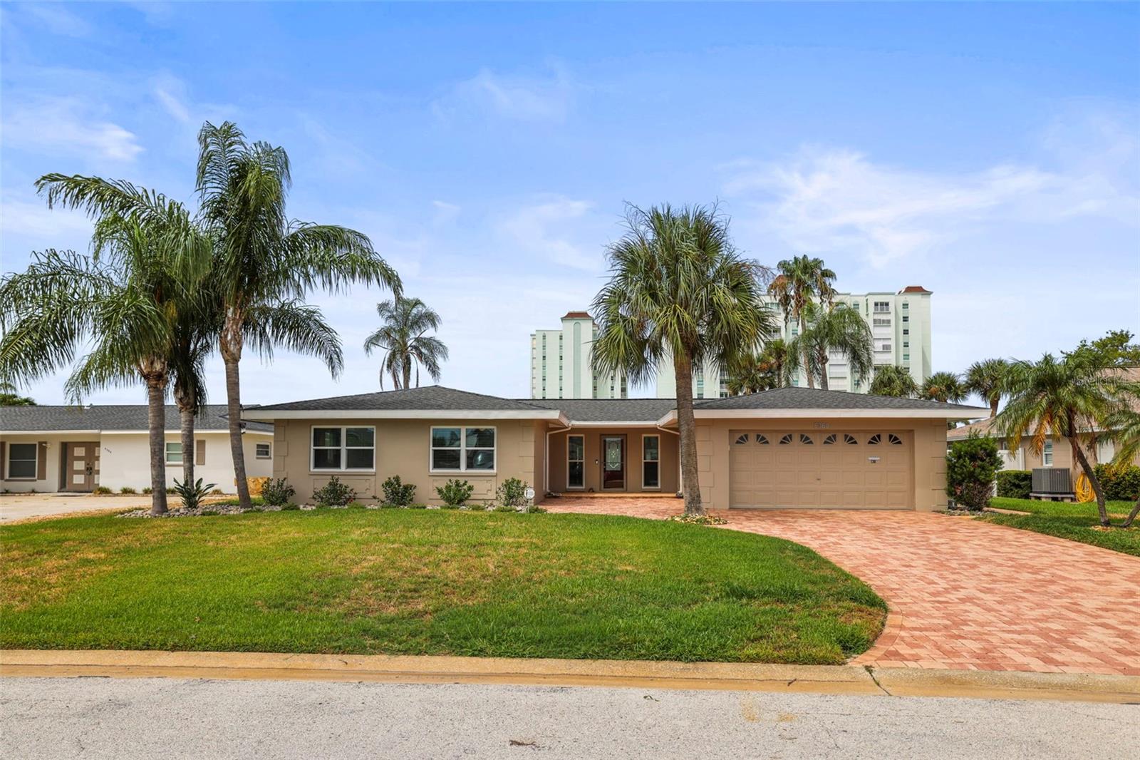 6360 2ND PALM PT, ST PETERSBURG, FL — photo 2