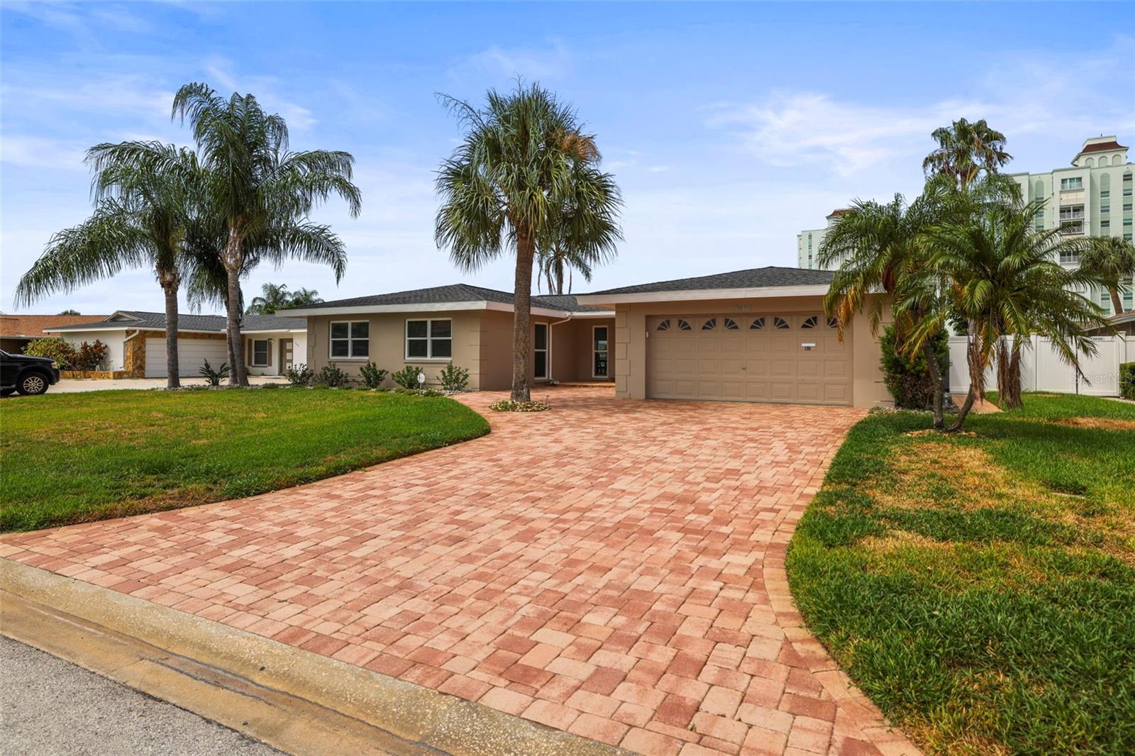 6360 2ND PALM PT, ST PETERSBURG, FL — photo 3