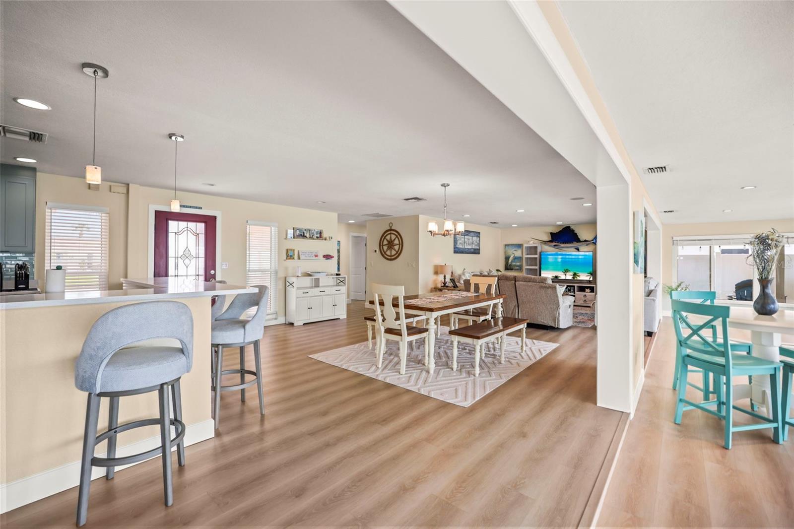 6360 2ND PALM PT, ST PETERSBURG, FL — photo 7
