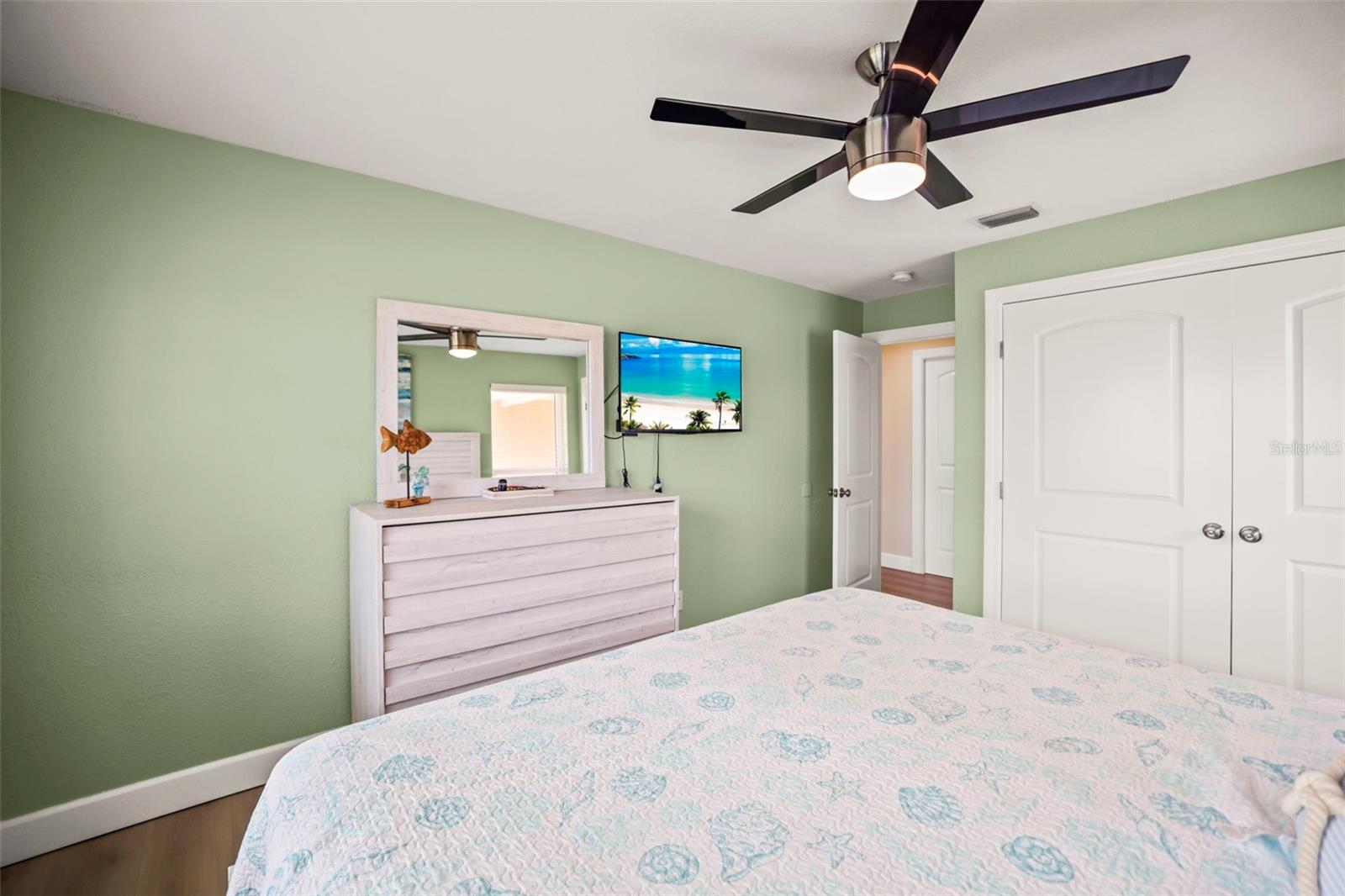 6360 2ND PALM PT, ST PETERSBURG, FL — photo 38