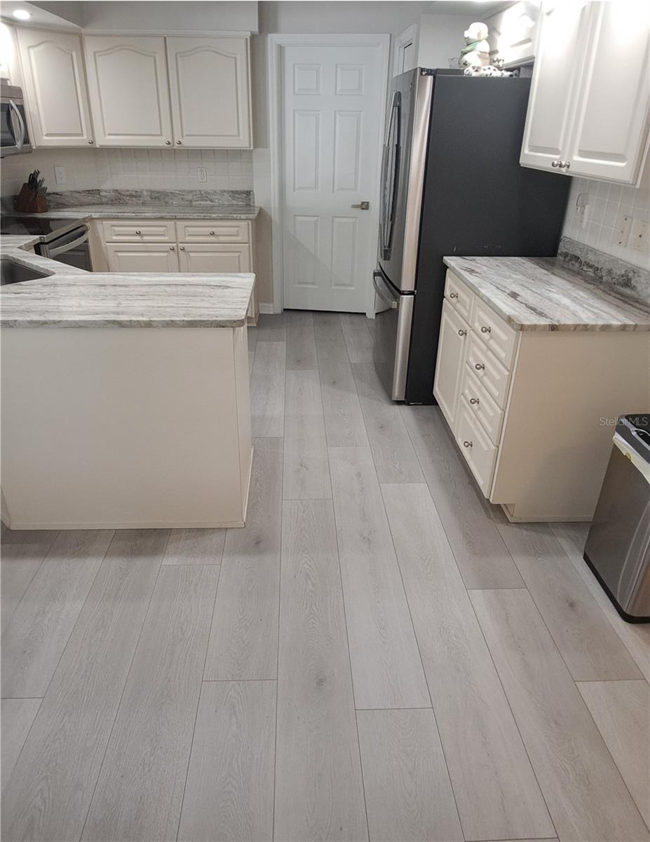 12603 ROSELAND DR, NEW PORT RICHEY, FL — photo 17