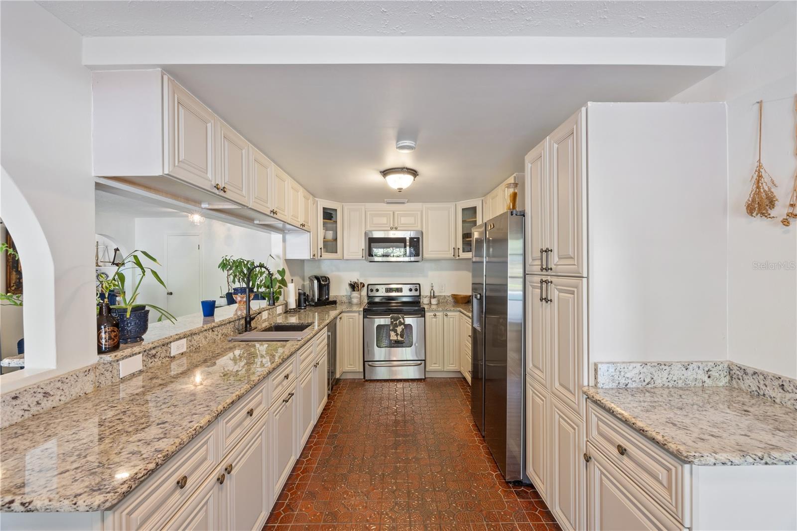 403 WEEBURN RD, TEMPLE TERRACE, FL — photo 16