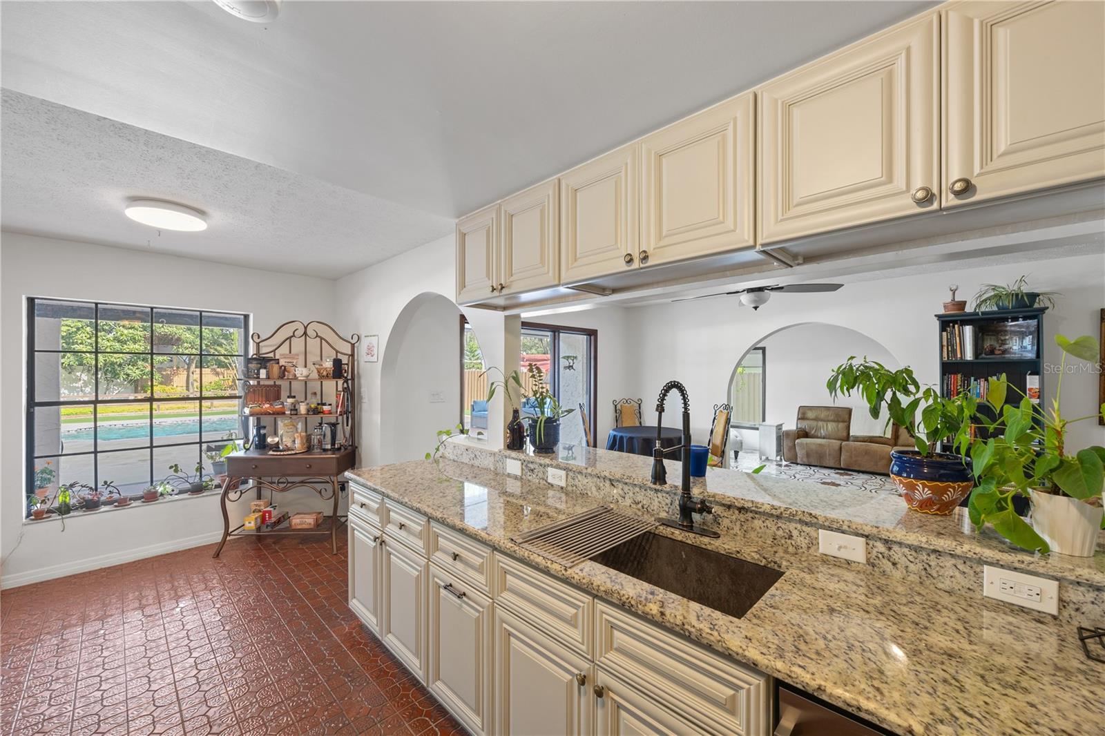 403 WEEBURN RD, TEMPLE TERRACE, FL — photo 17