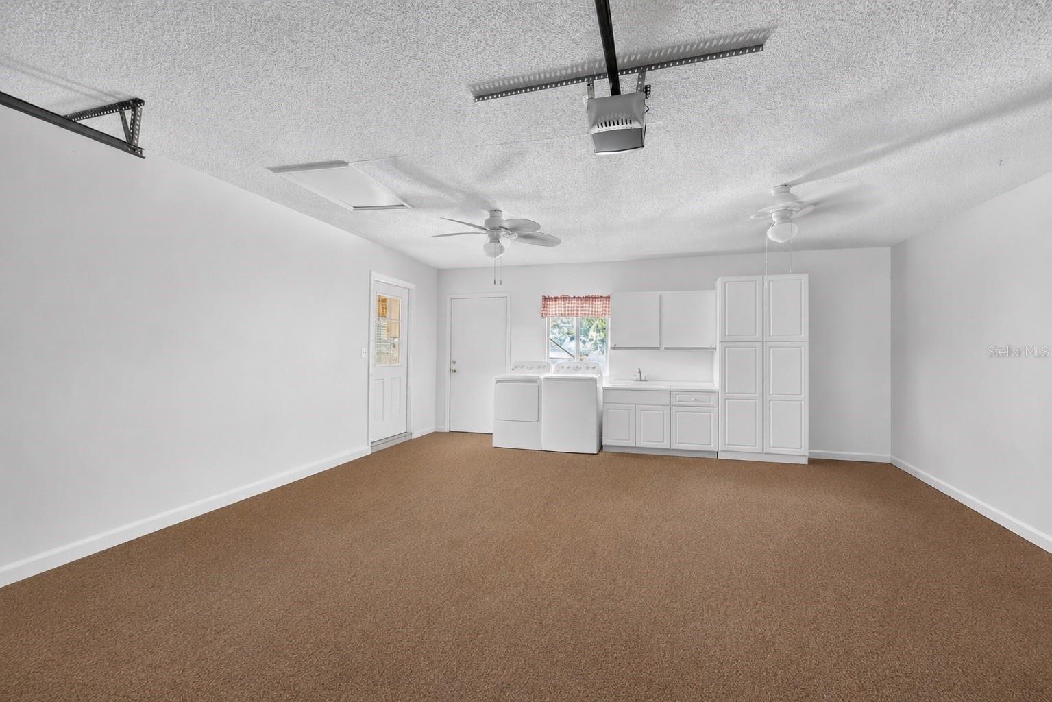 10821 SW 62ND AVE, OCALA, FL — photo 24