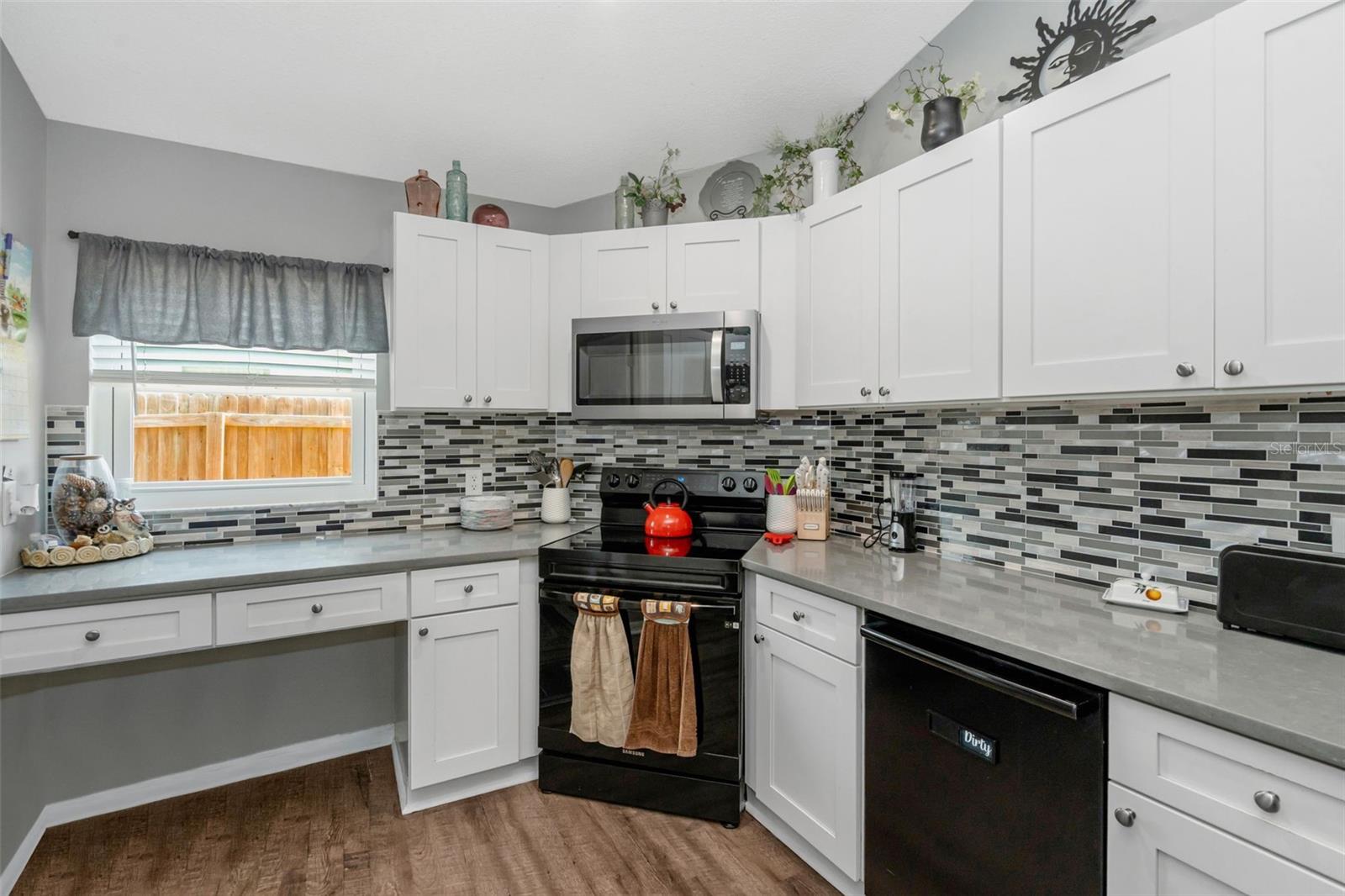 13853 PIMBERTON DR, HUDSON, FL — photo 11