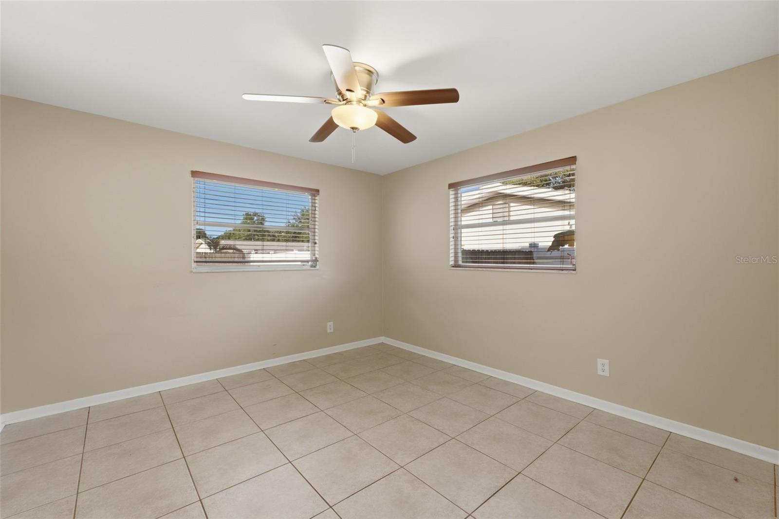 1387 BELLEVUE BLVD, CLEARWATER, FL — photo 24