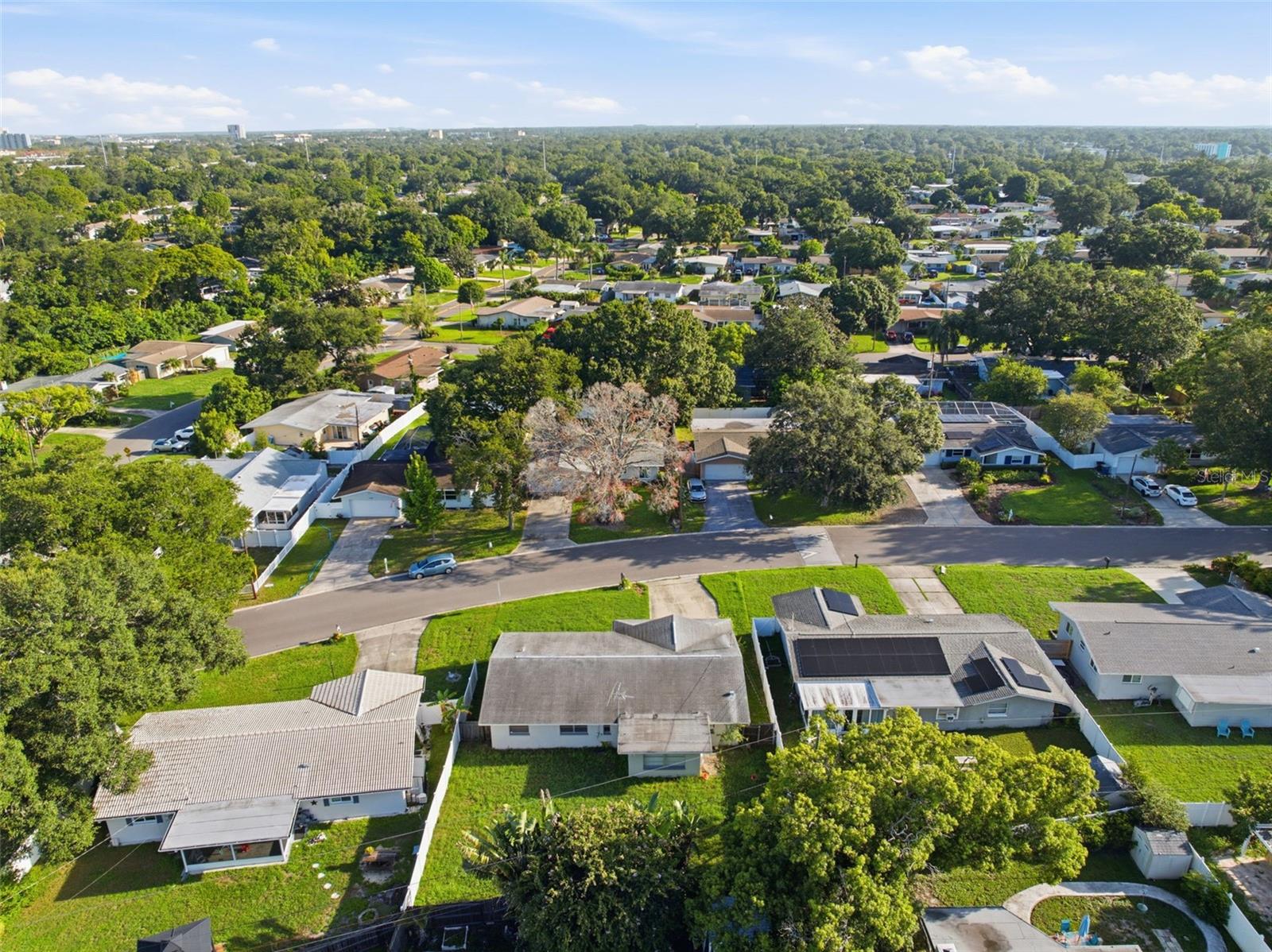 1387 BELLEVUE BLVD, CLEARWATER, FL — photo 36