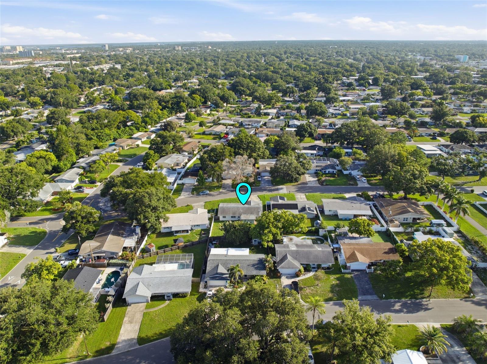 1387 BELLEVUE BLVD, CLEARWATER, FL — photo 40