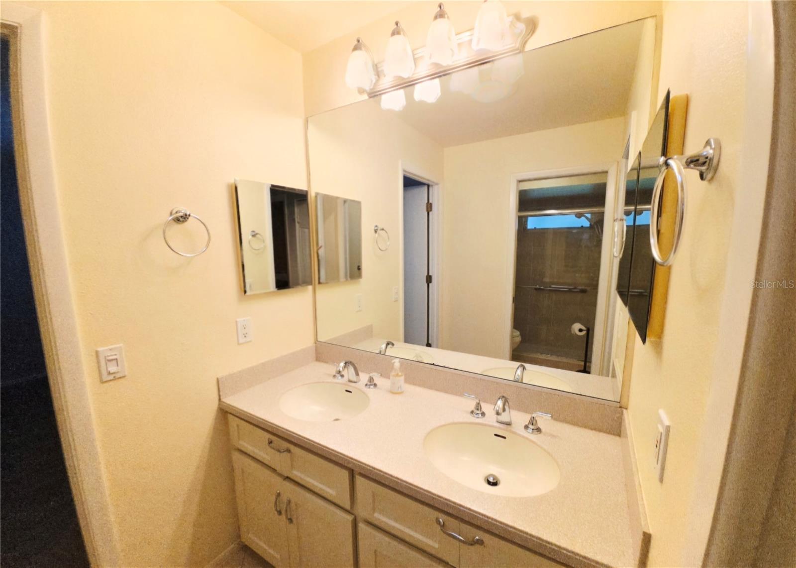 3601 GARDEN LAKES CLENET, BRADENTON, FL — photo 14
