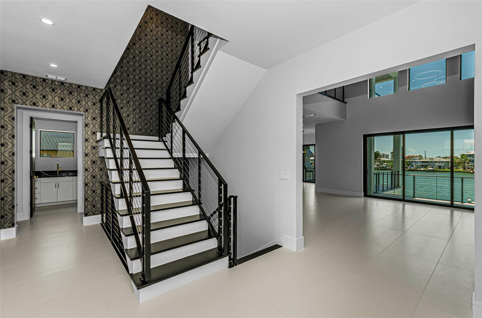 43 DOLPHIN DR, TREASURE ISLAND, FL — photo 9