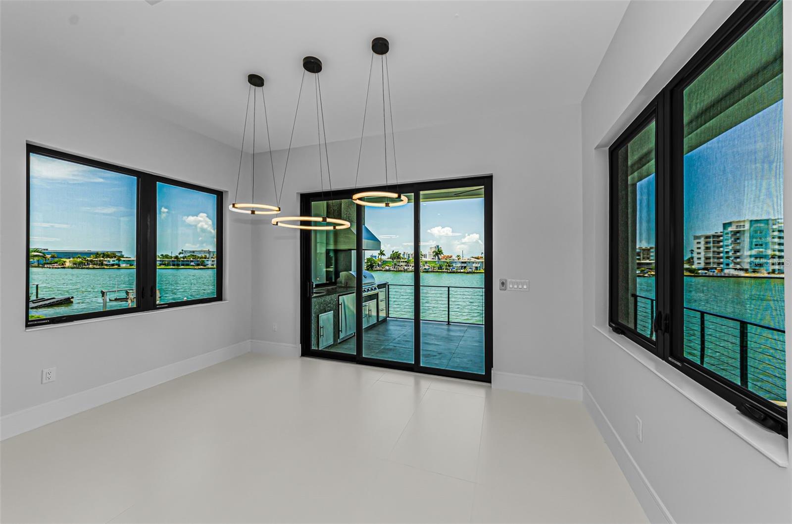 43 DOLPHIN DR, TREASURE ISLAND, FL — photo 32