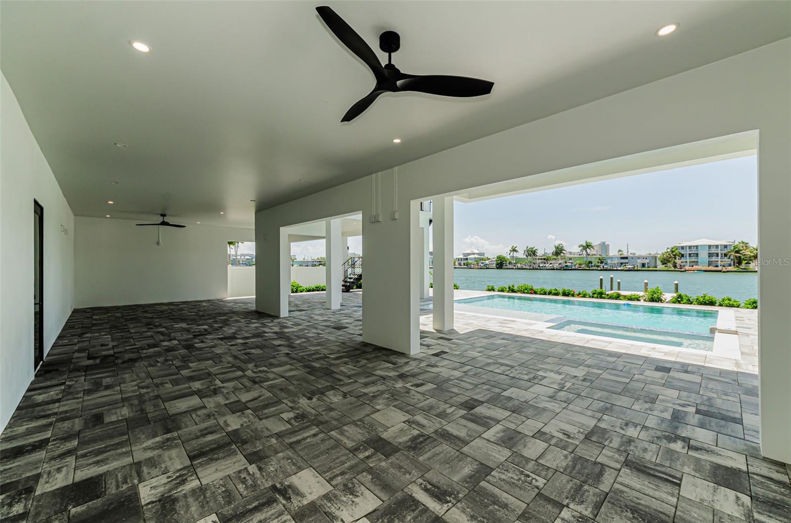 43 DOLPHIN DR, TREASURE ISLAND, FL — photo 74
