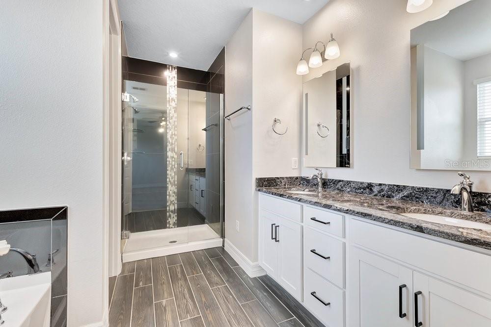 11902 LANDING POINT LOOP, ORLANDO, FL — photo 20
