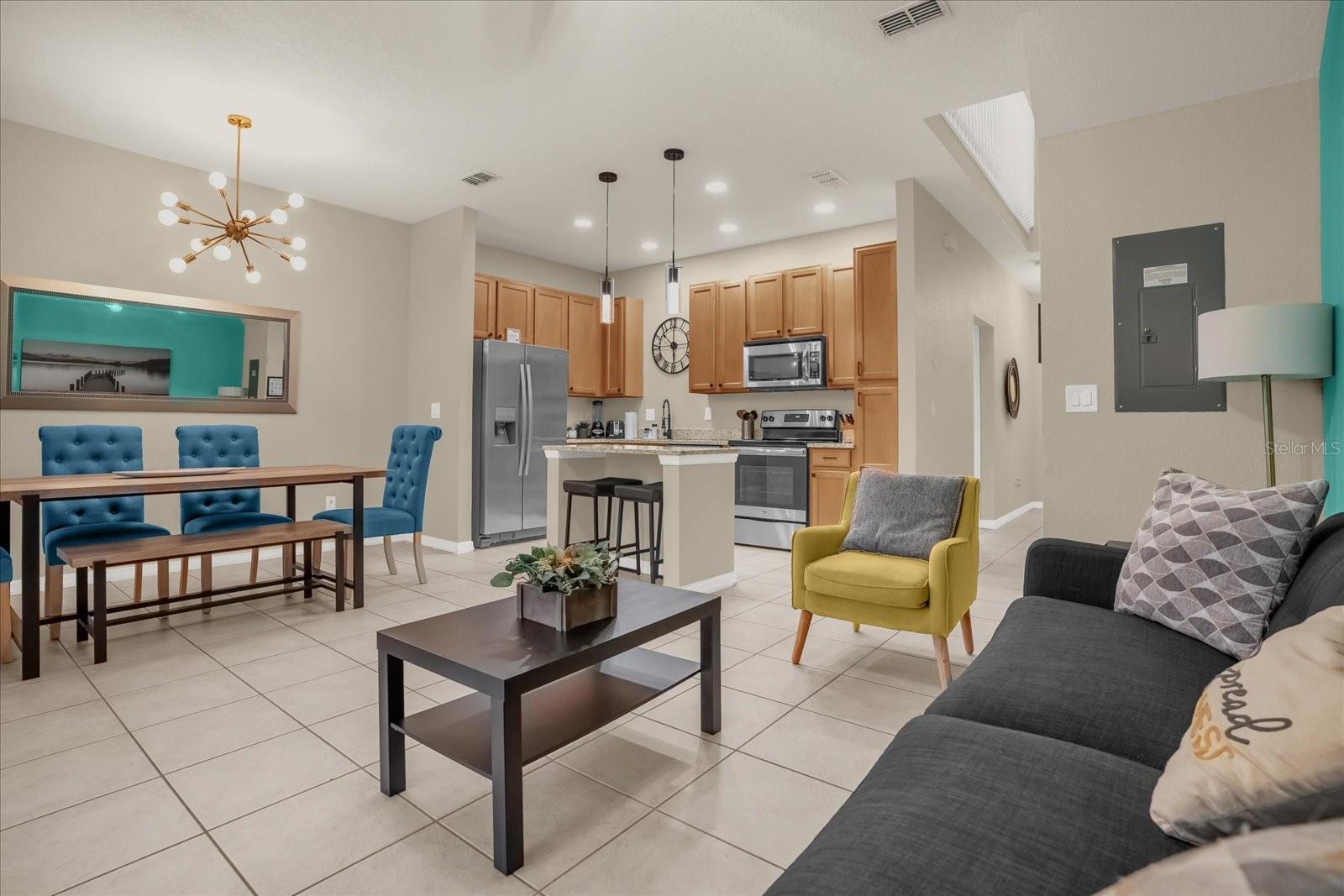 2344 CARAVELLE CIR, KISSIMMEE, FL — photo 12