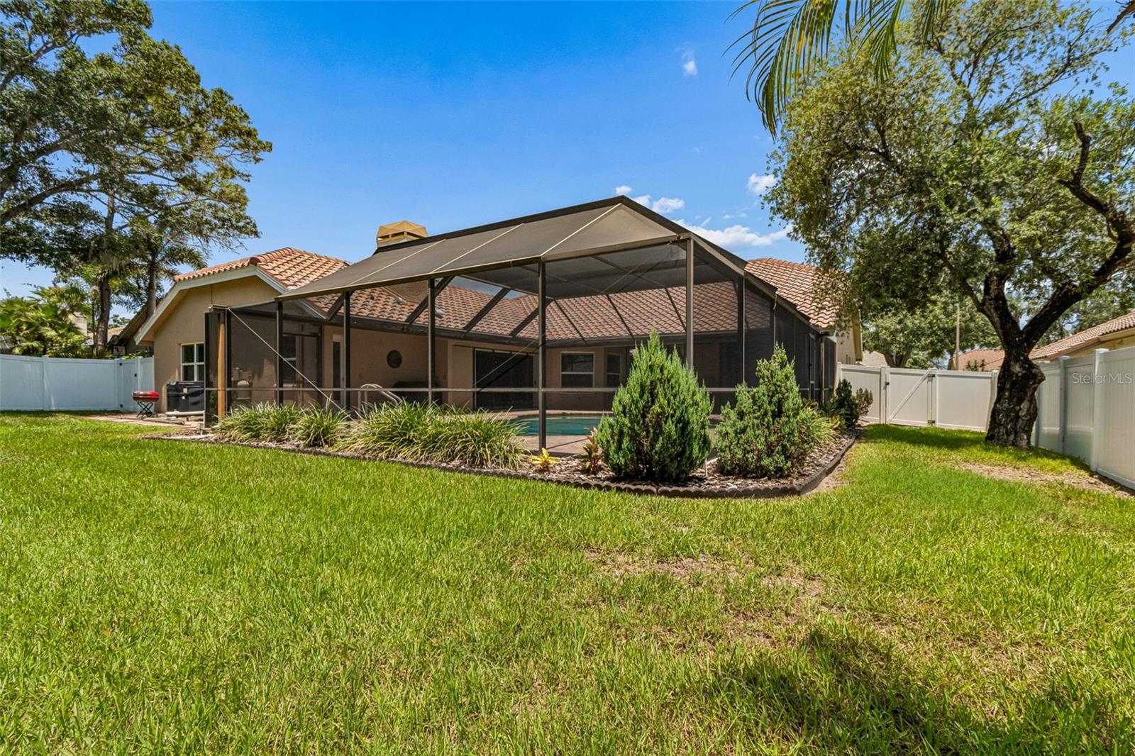2937 HILLCREEK CIR S, CLEARWATER, FL — photo 41