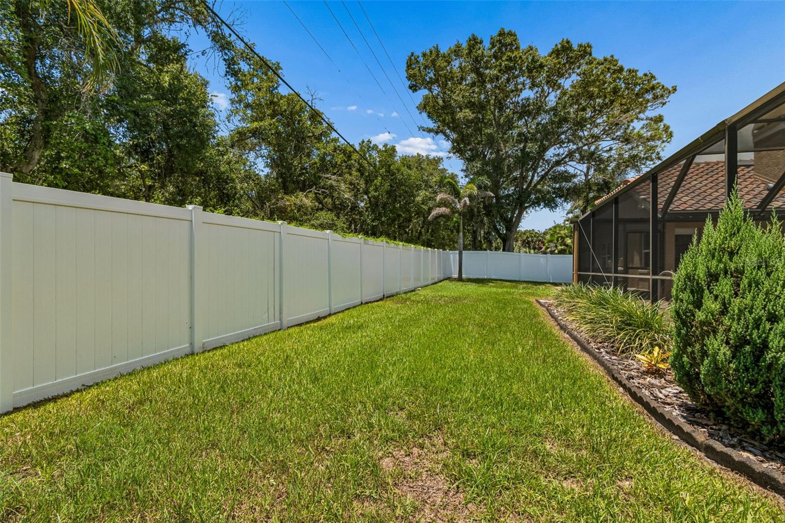 2937 HILLCREEK CIR S, CLEARWATER, FL — photo 42
