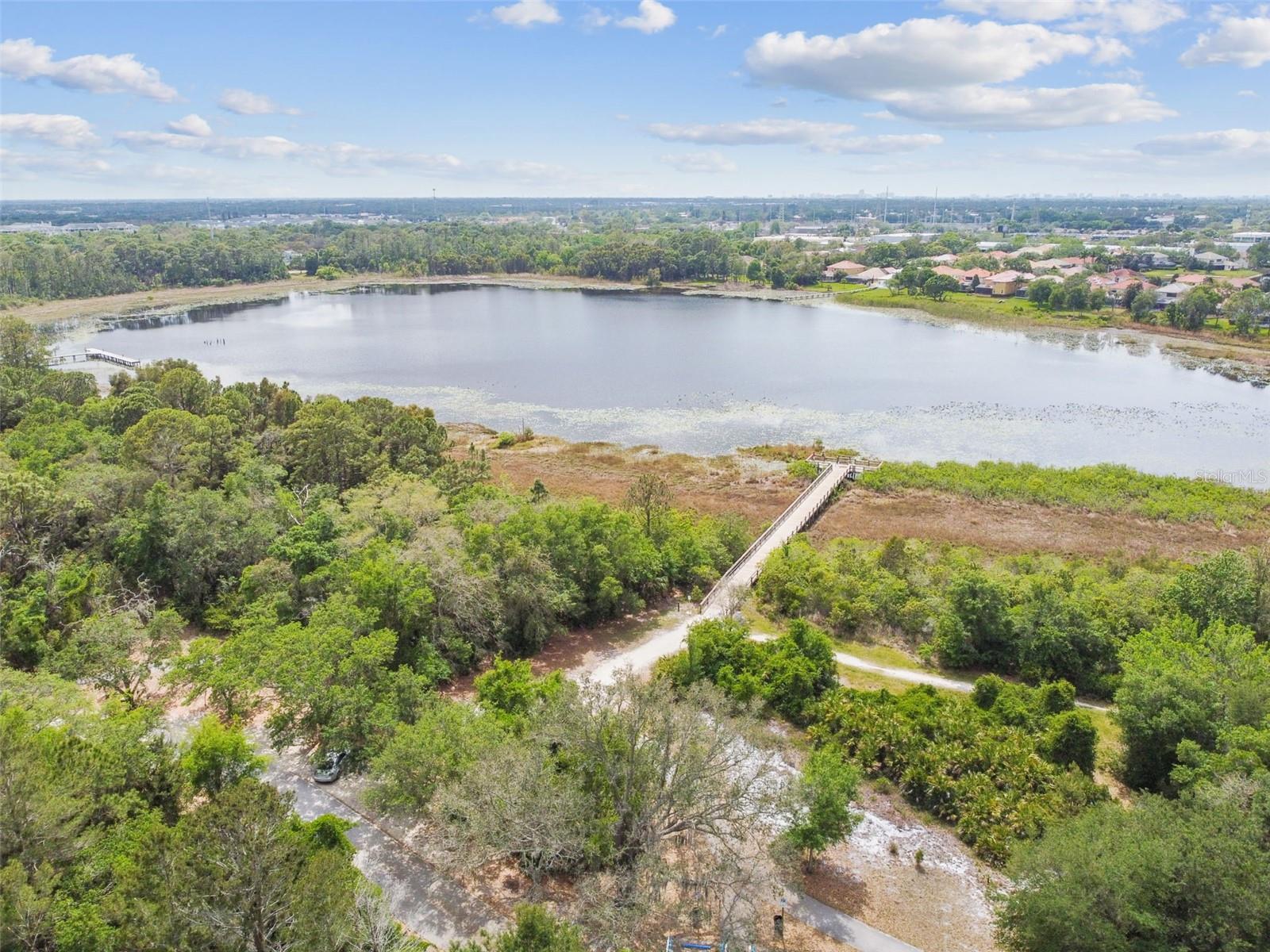 2937 HILLCREEK CIR S, CLEARWATER, FL — photo 49