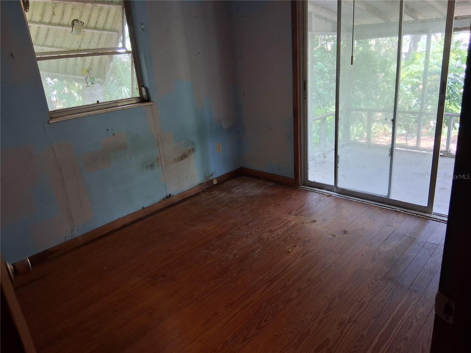 16716 E FORT KING ST, SILVER SPRINGS, FL — photo 5