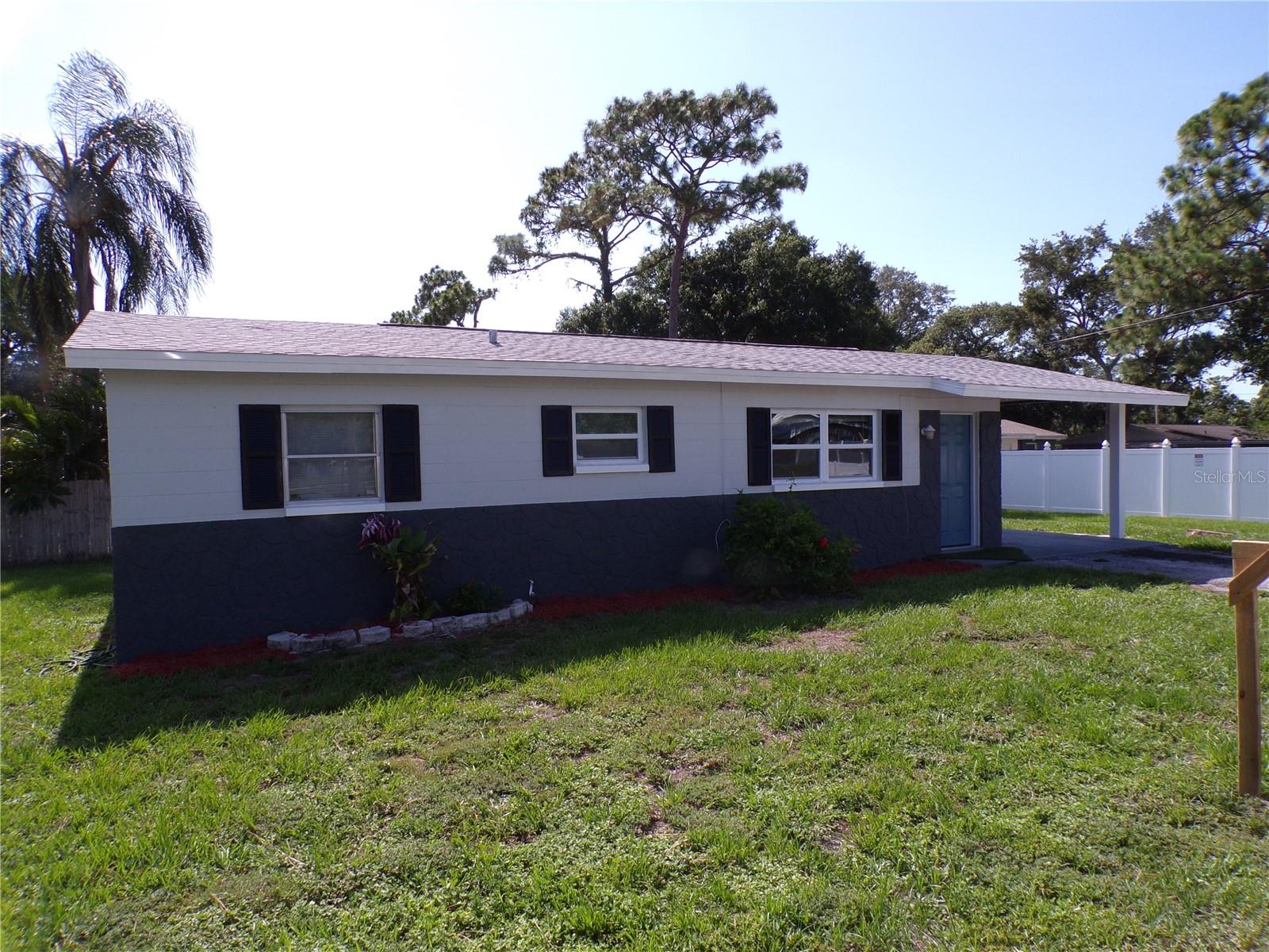 1878 TROTTER RD, LARGO, FL — photo 2